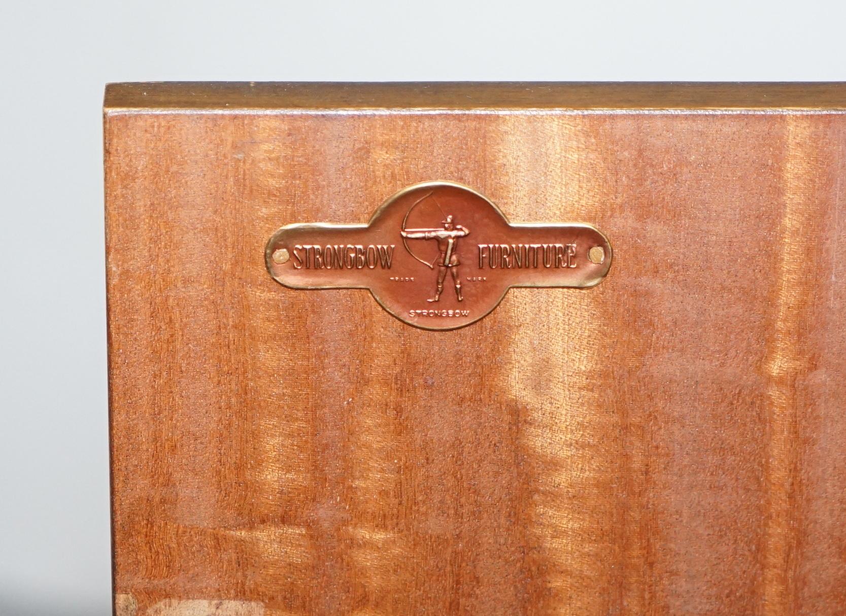 Vintage Hardwood Mid-Century Modern Side Table Cupboard Single Door and Drawer For Sale 9