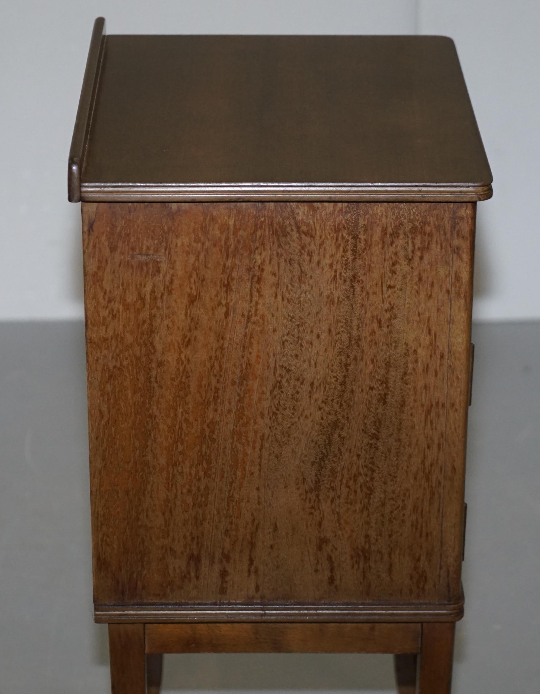 Vintage Hardwood Mid-Century Modern Side Table Cupboard Single Door and Drawer For Sale 3