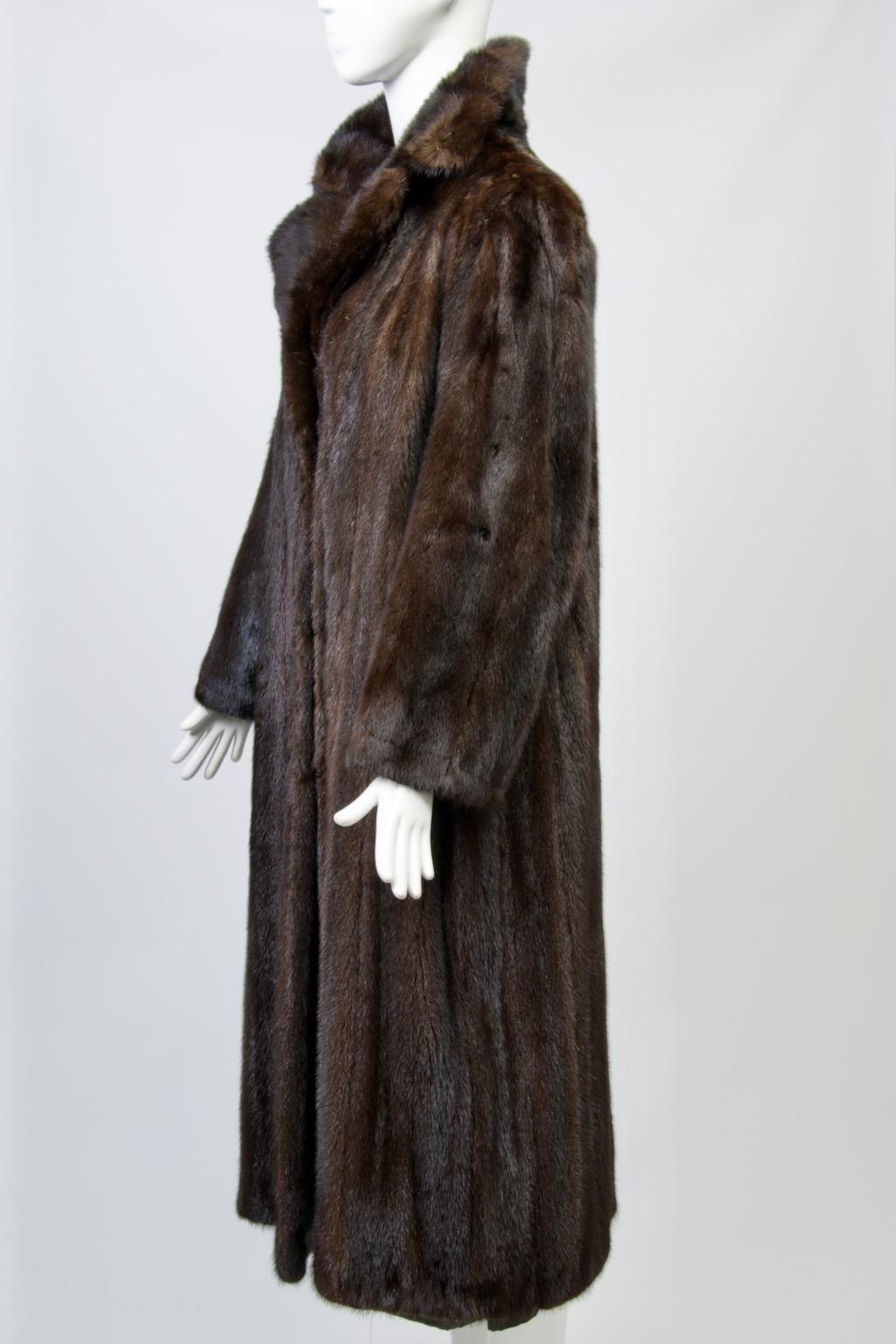 Black Vintage Mahogany Mink Coat For Sale