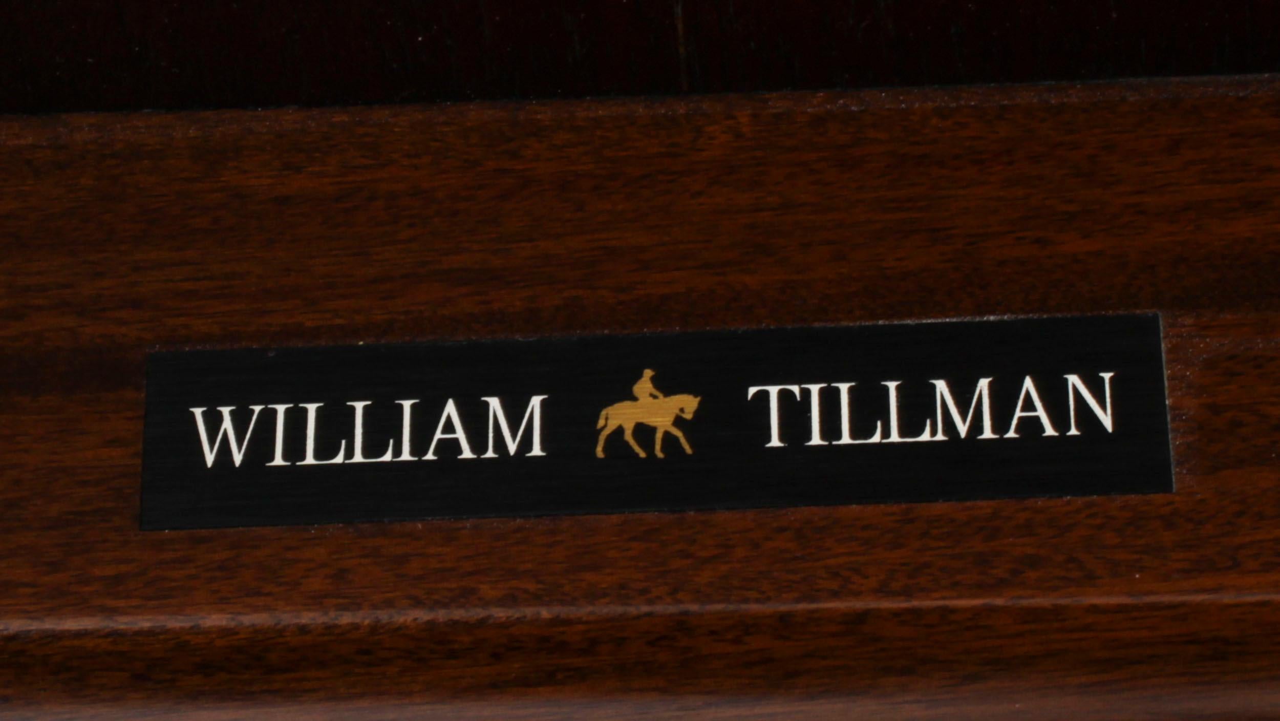 Vintage Mahogany Oval Tilt Top Dining Table by William Tillman 20th Century 8