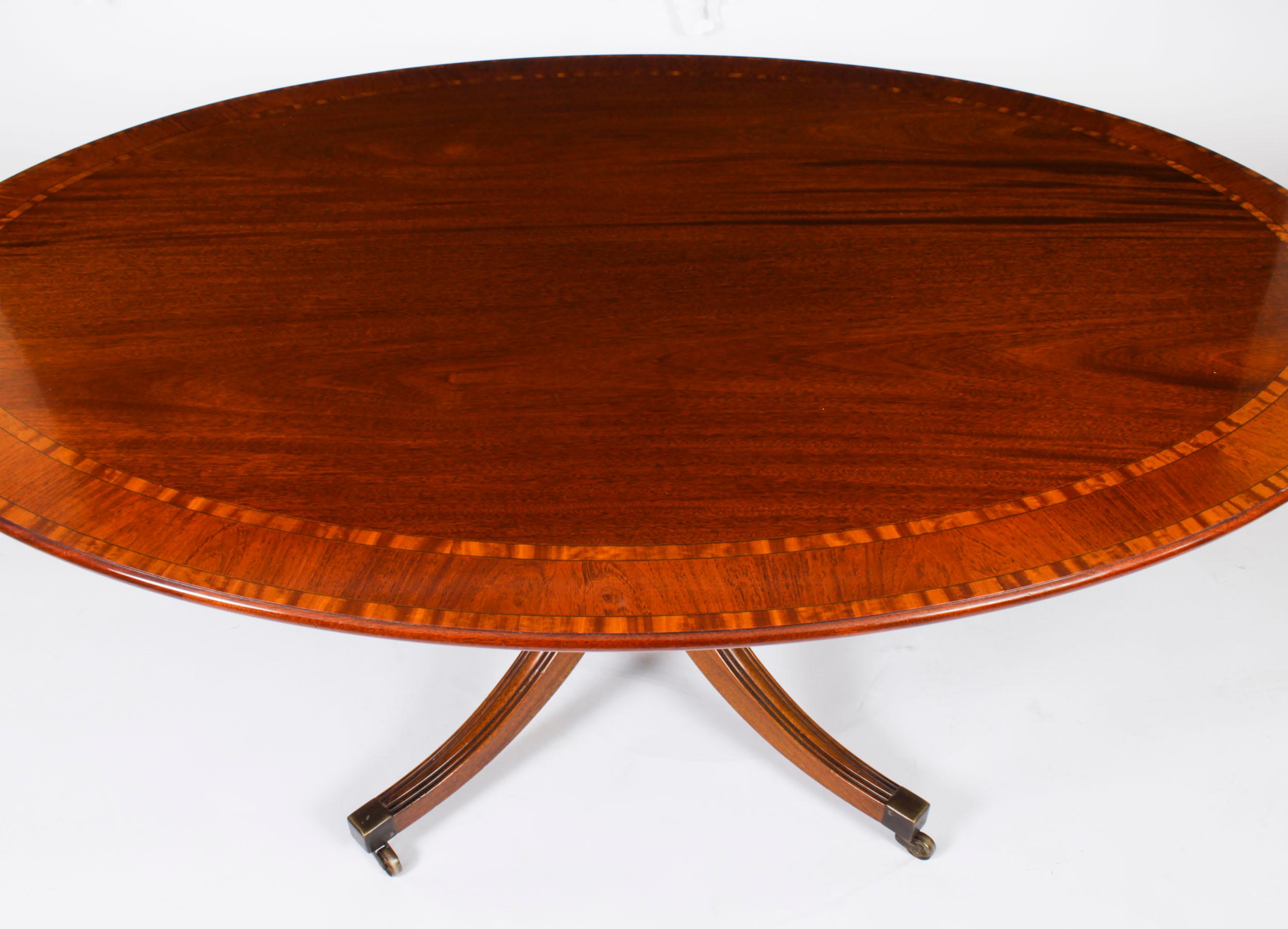 Vintage Mahogany Oval Tilt Top Dining Table by William Tillman 20th Century 3