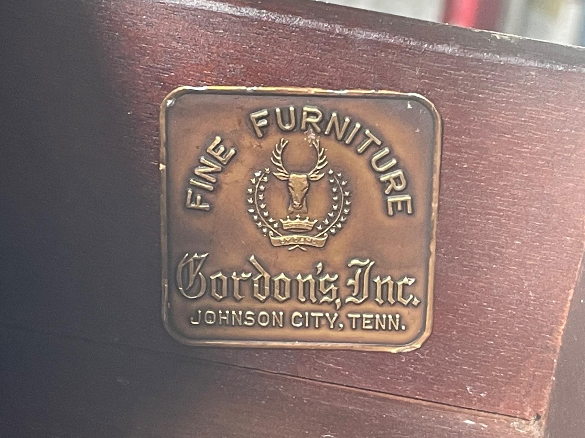 Vintage Mahogany Pembroke Table, Gordon’s Fine Furniture, Inc. For Sale 6