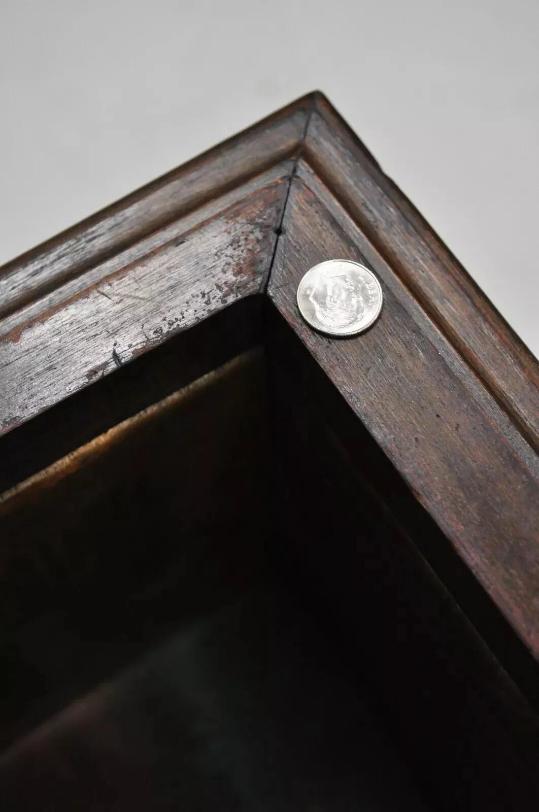 Vintage Mahogany Queen Anne Style Copper Lined Wooden Planter For Sale 1