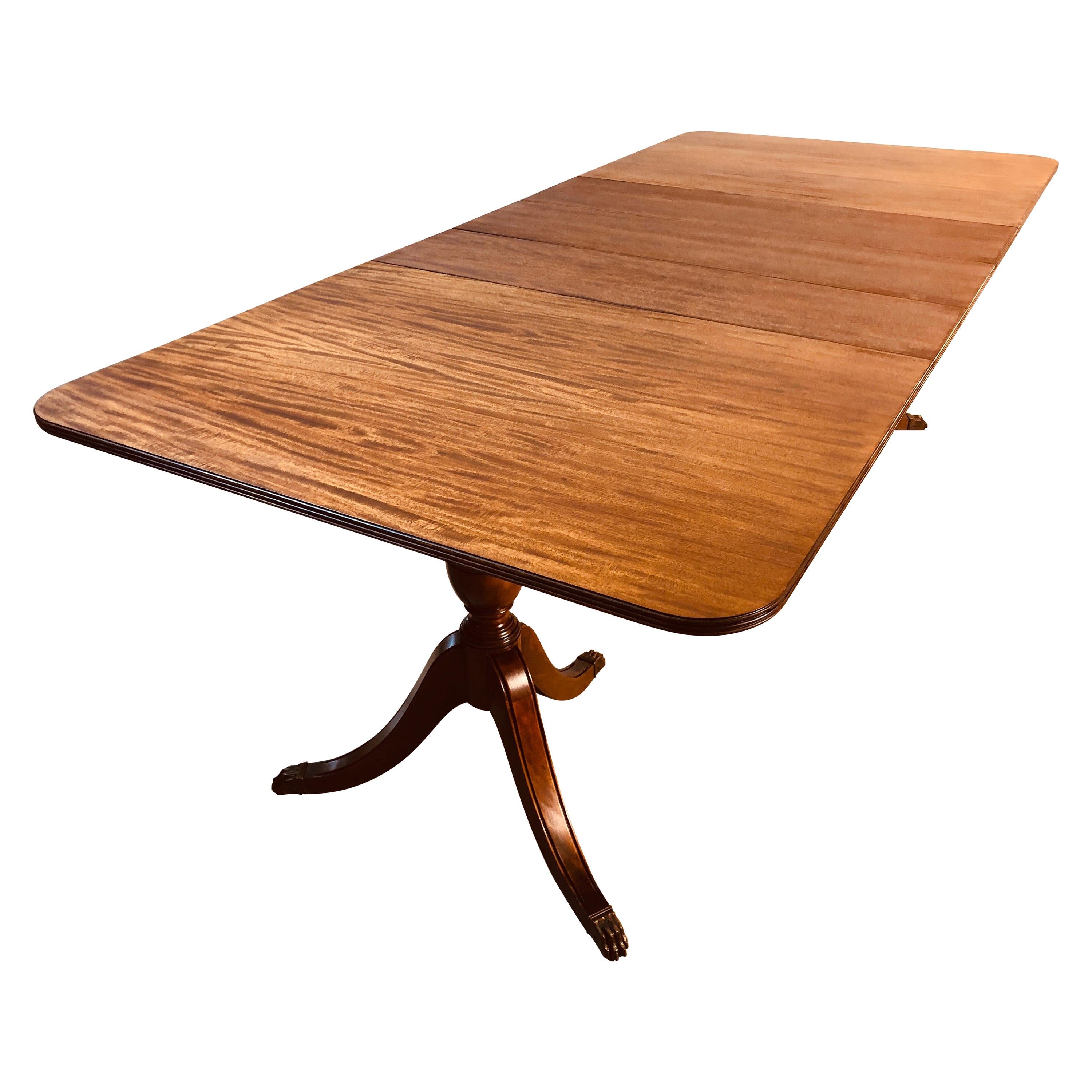 Vintage Mahogany Wood Dining Room Table For Sale