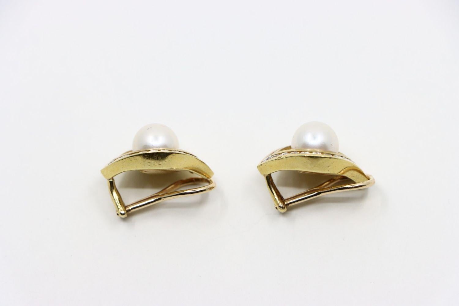 Pendientes Vintage Maico Oro 18K Perla Diamante en Bueno estado para la venta en Flushing, NY