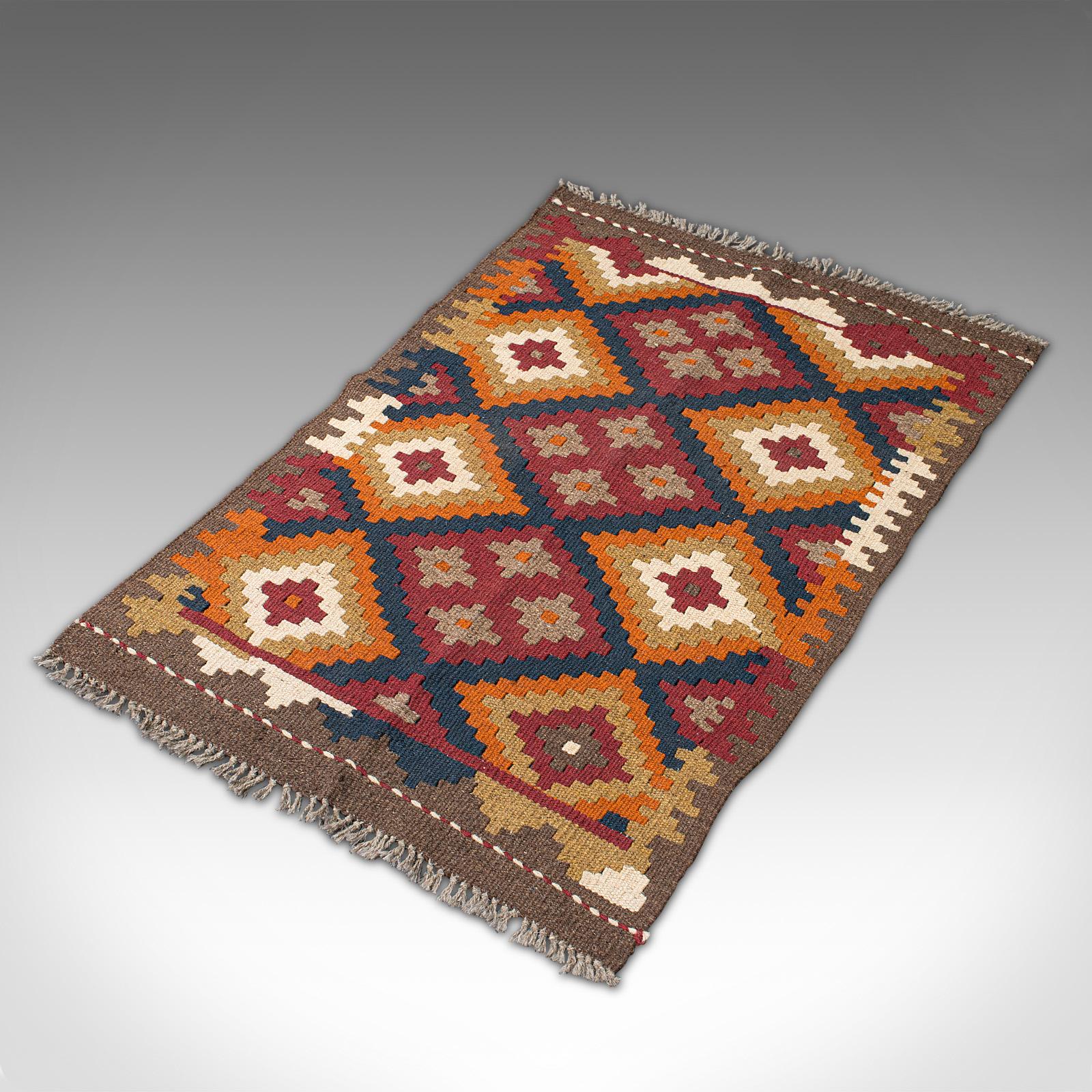 Vintage Maimana Kilim Rug, Caucasian, Decorative Carpet, Prayer Mat, Late 20th C In Good Condition For Sale In Hele, Devon, GB