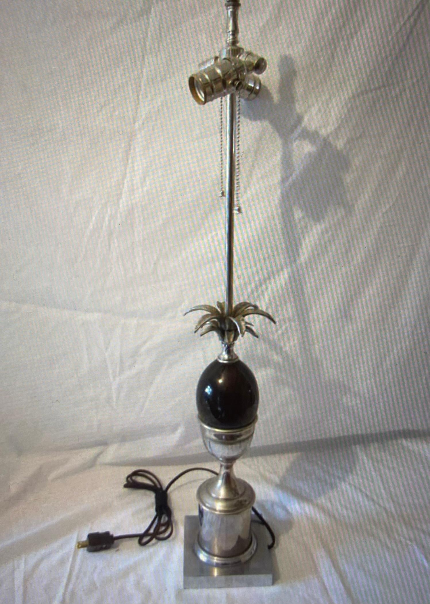 French Vintage Maison Charles Pineapple Table Lamp For Sale