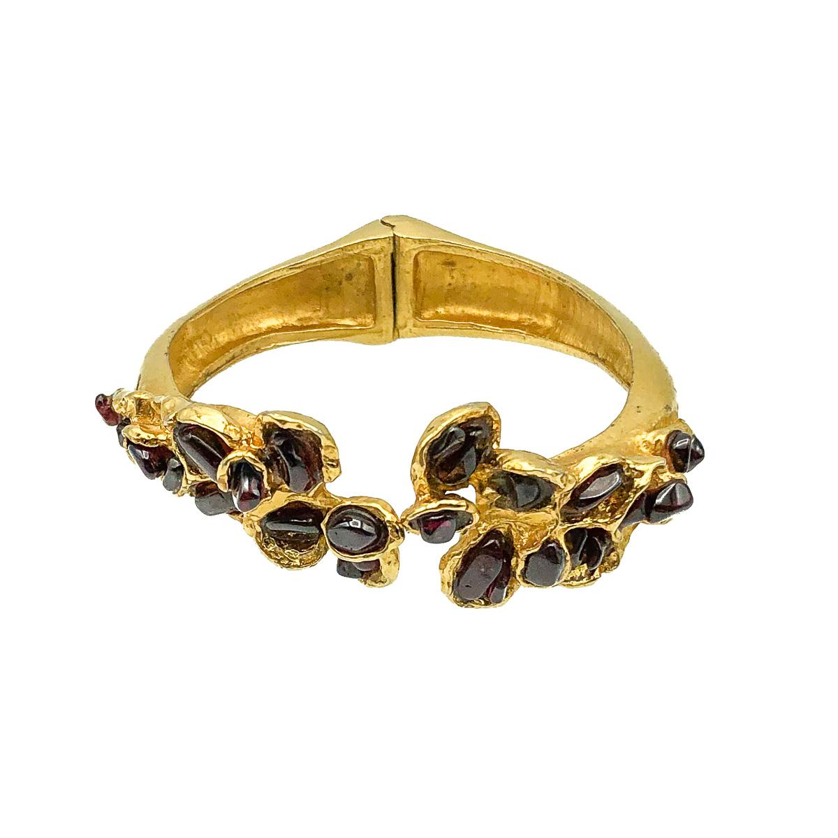 Vintage Maison Goossens Tumbled Garnet Clamper Cuff 1980s In Good Condition For Sale In Wilmslow, GB