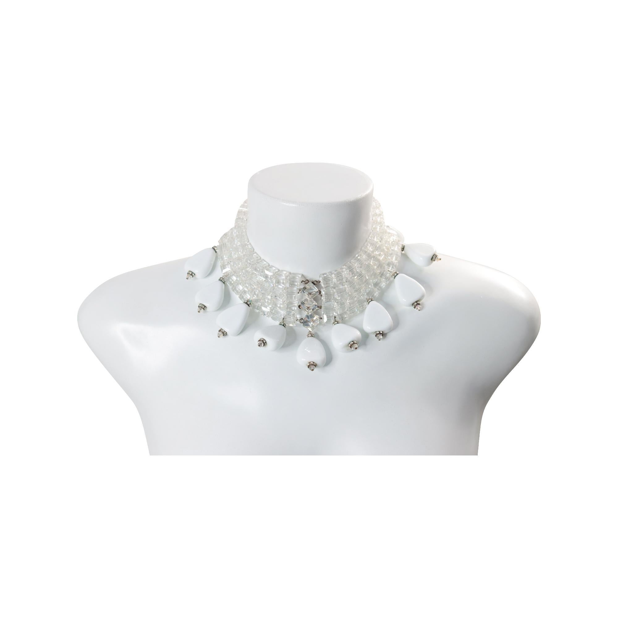 Maison Goossens for Yves Saint Laurent, girocollo di cristallo di rocca d'epoca, CIRCA 1985 in vendita 4