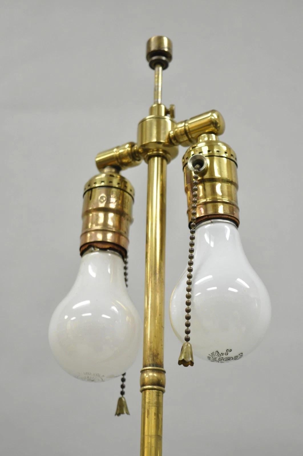 Ottone Lampada da terra regolabile in stile neoclassico Maison Jansen d'epoca in acciaio e ottone in vendita