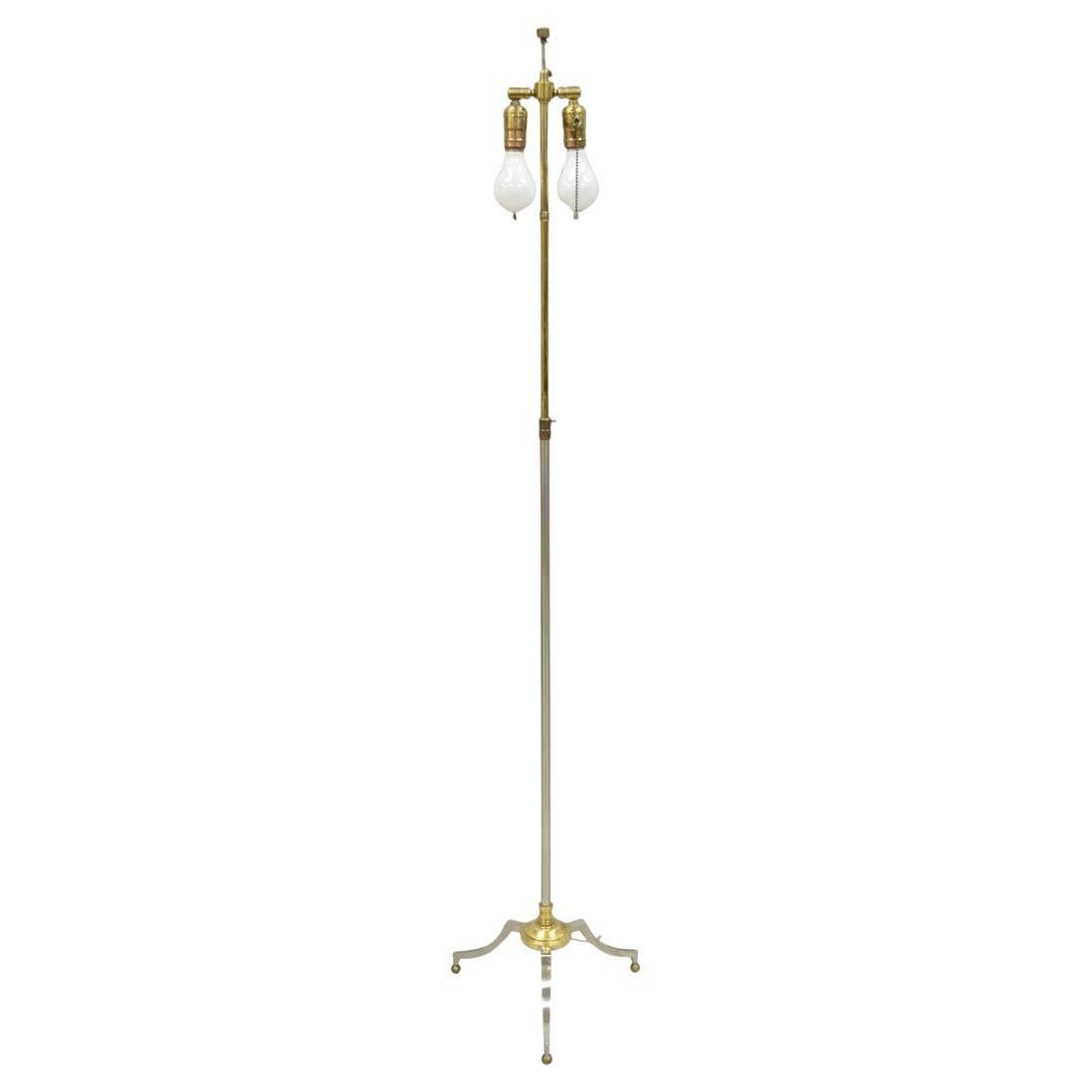 Lampada da terra regolabile in stile neoclassico Maison Jansen d'epoca in acciaio e ottone in vendita