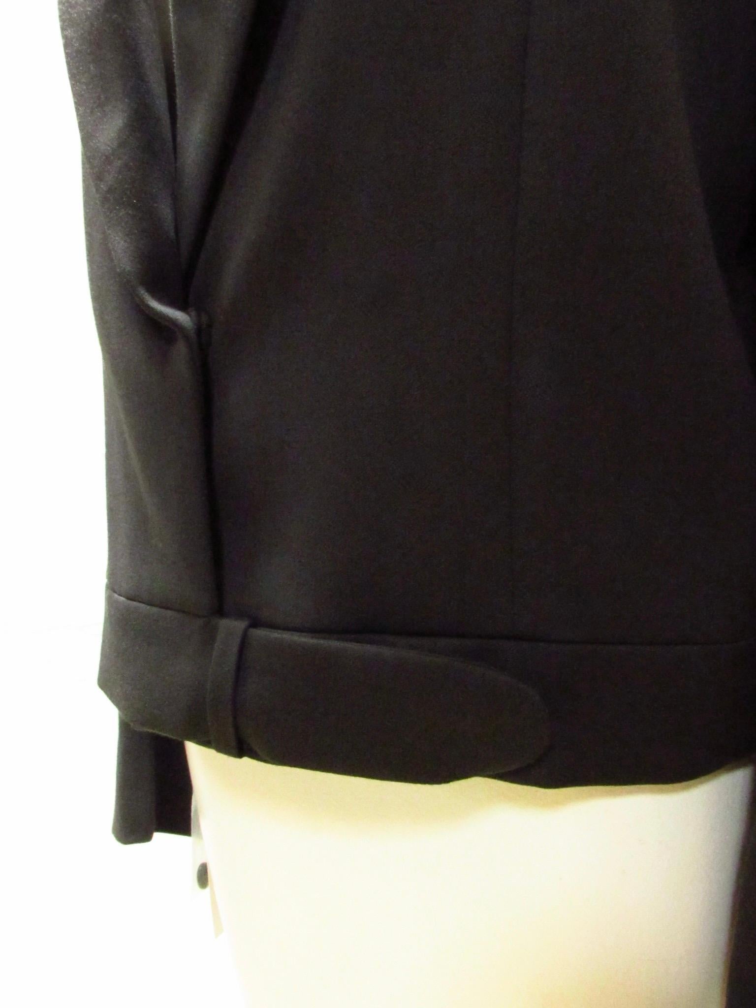 Vintage Maison Martin Margiela Black Cropped Belted Blazer In New Condition For Sale In Laguna Beach, CA