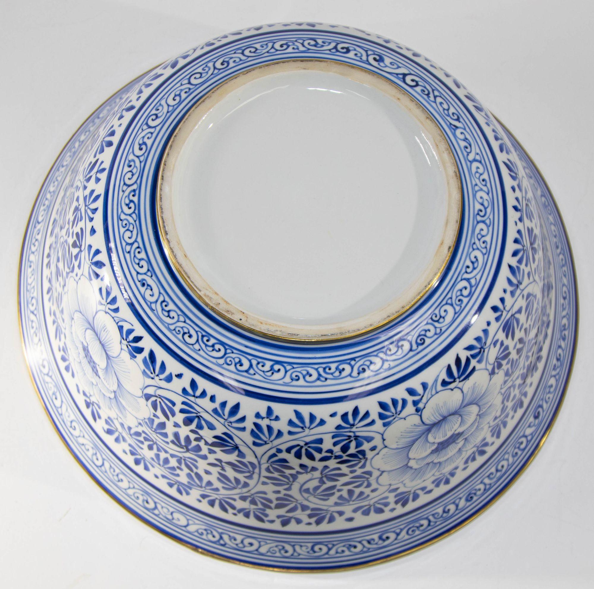 Chinoiserie Vintage Maitland Smith Blue and White Large Porcelain Bowl in Floral Pattern For Sale