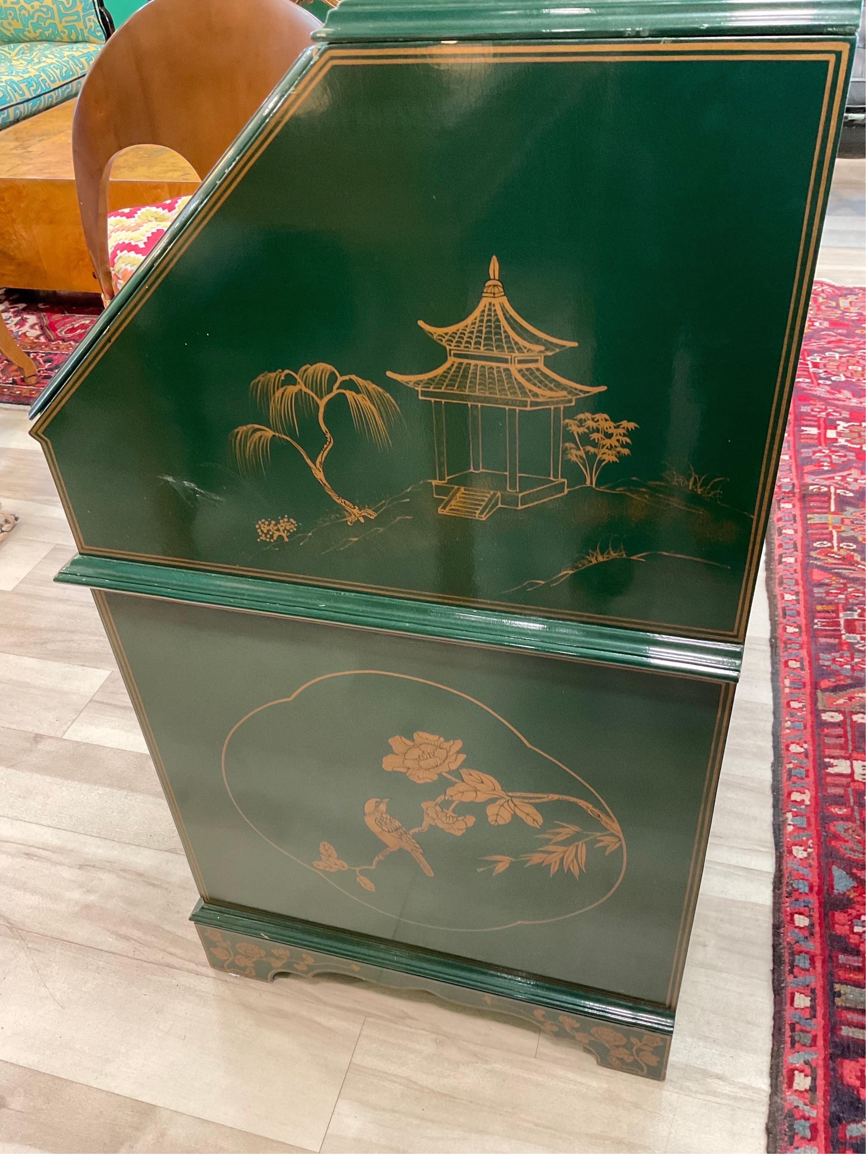 Vintage Maitland-Smith Emerald Green Lacquered Chinoiserie Broken Pediment Secre 6