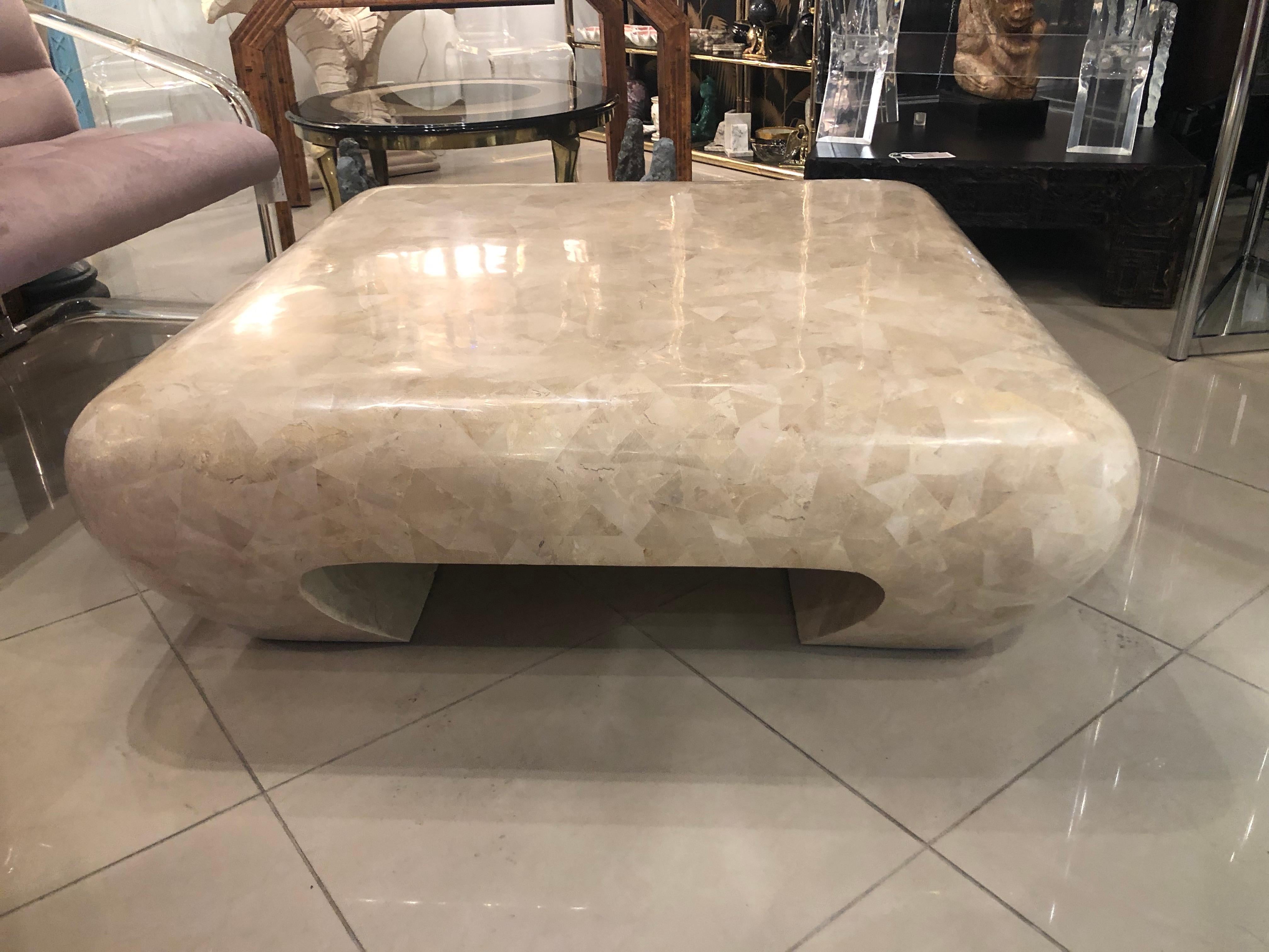 Hollywood Regency Maitland Smith Ming Fossil Tessellated Marble Stone Coffee Cocktail Table