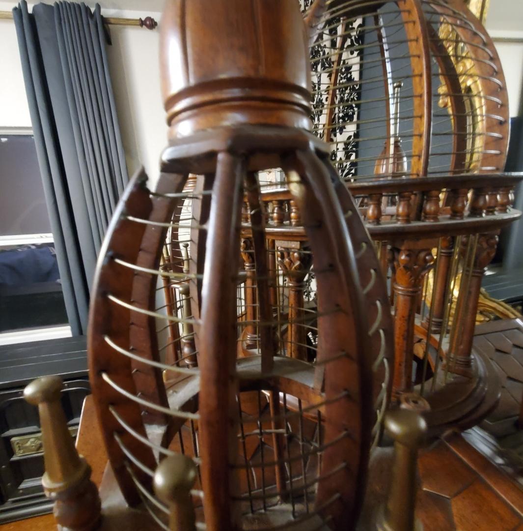 Vintage Maitland-Smith Monumental Victorian Birdcage In Good Condition For Sale In Waxahachie, TX