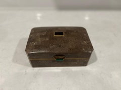 Boîte Maitland Smith vintage en pierre tessellée, laiton, malachite et améthyste