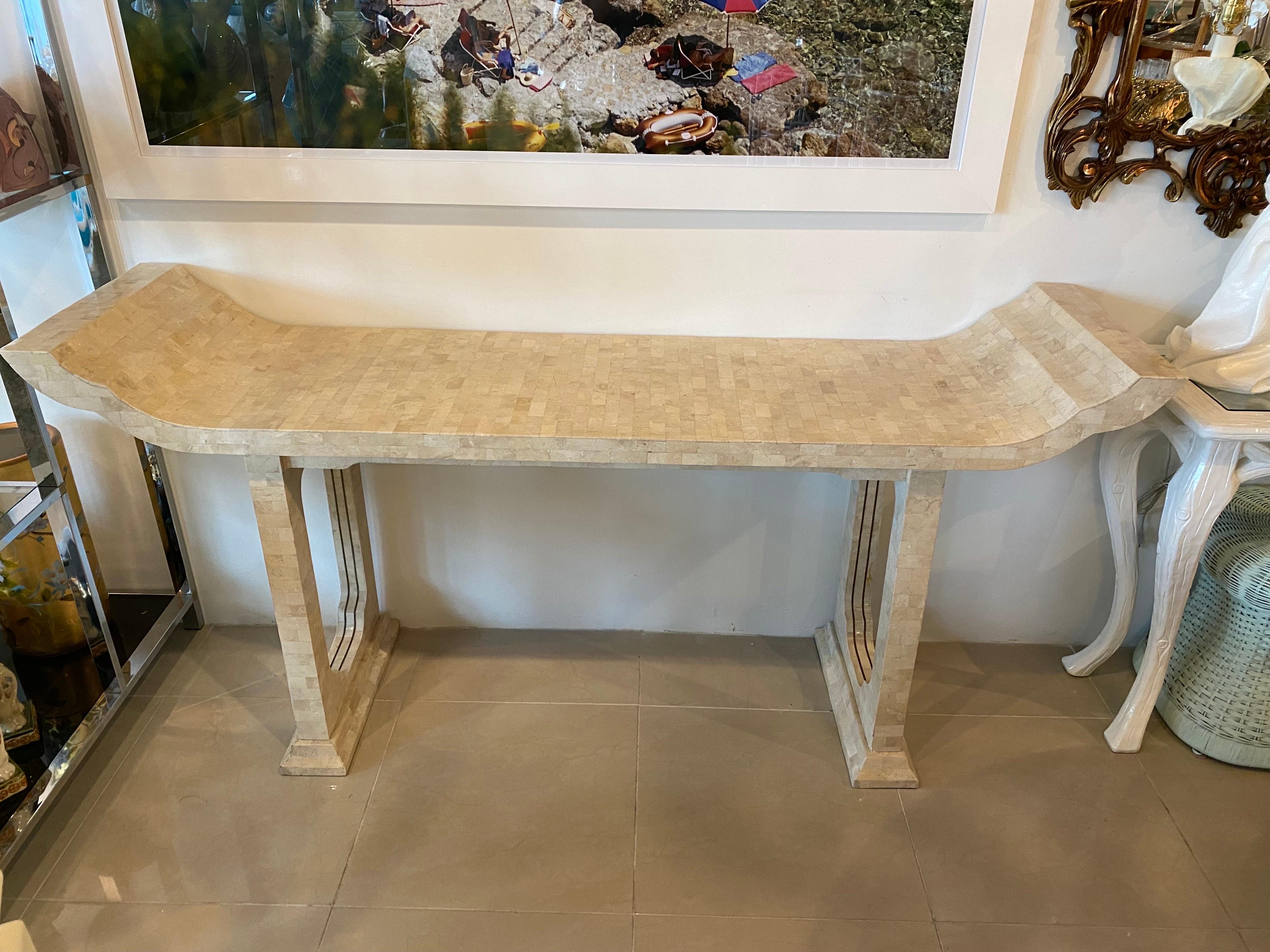 Vintage Maitland Smith Tessellated Stone & Brass Pagoda Console Table In Good Condition For Sale In West Palm Beach, FL