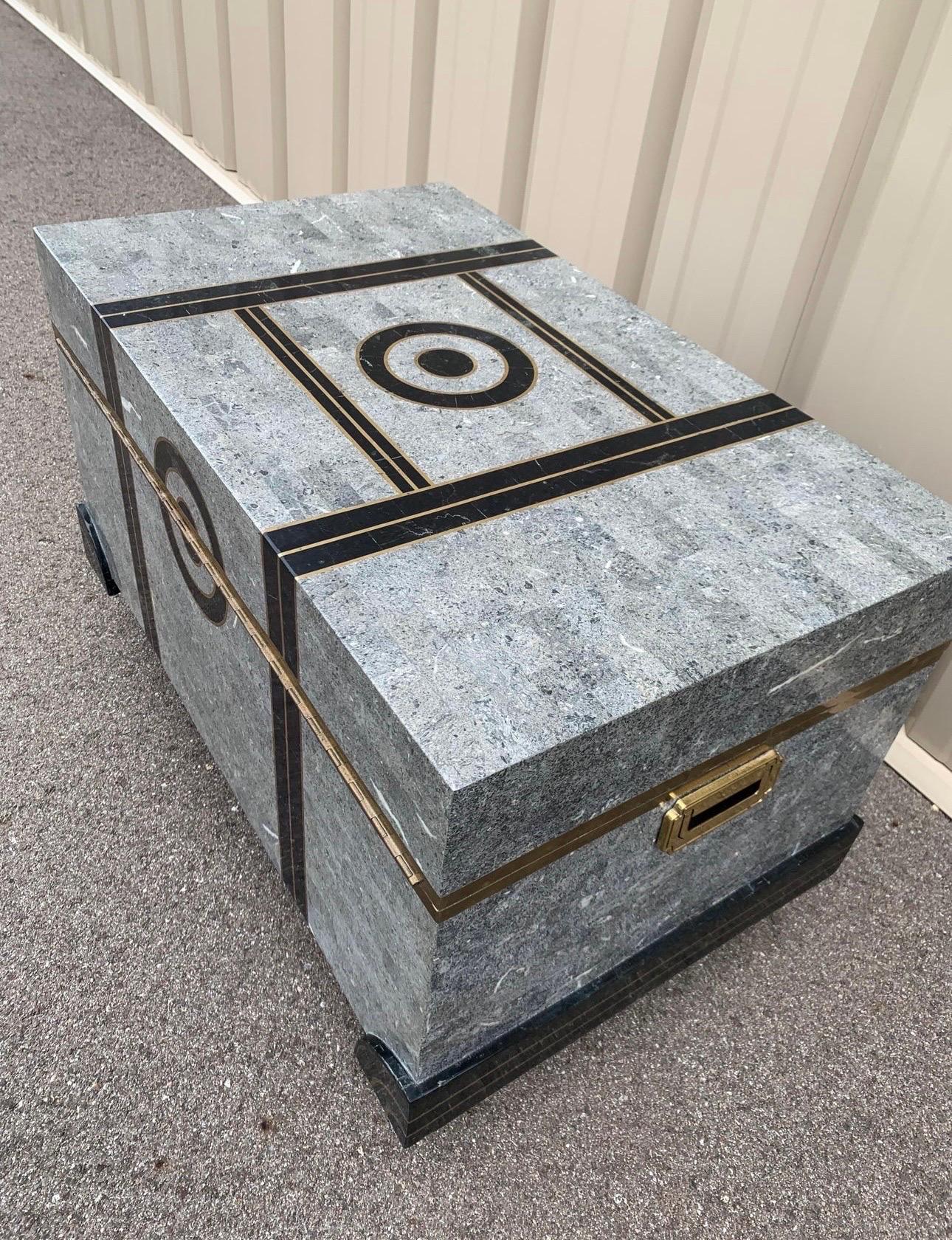 Vintage Maitland-Smith Tessellated Stone Marble With Brass Inlay Trunk For Sale 4