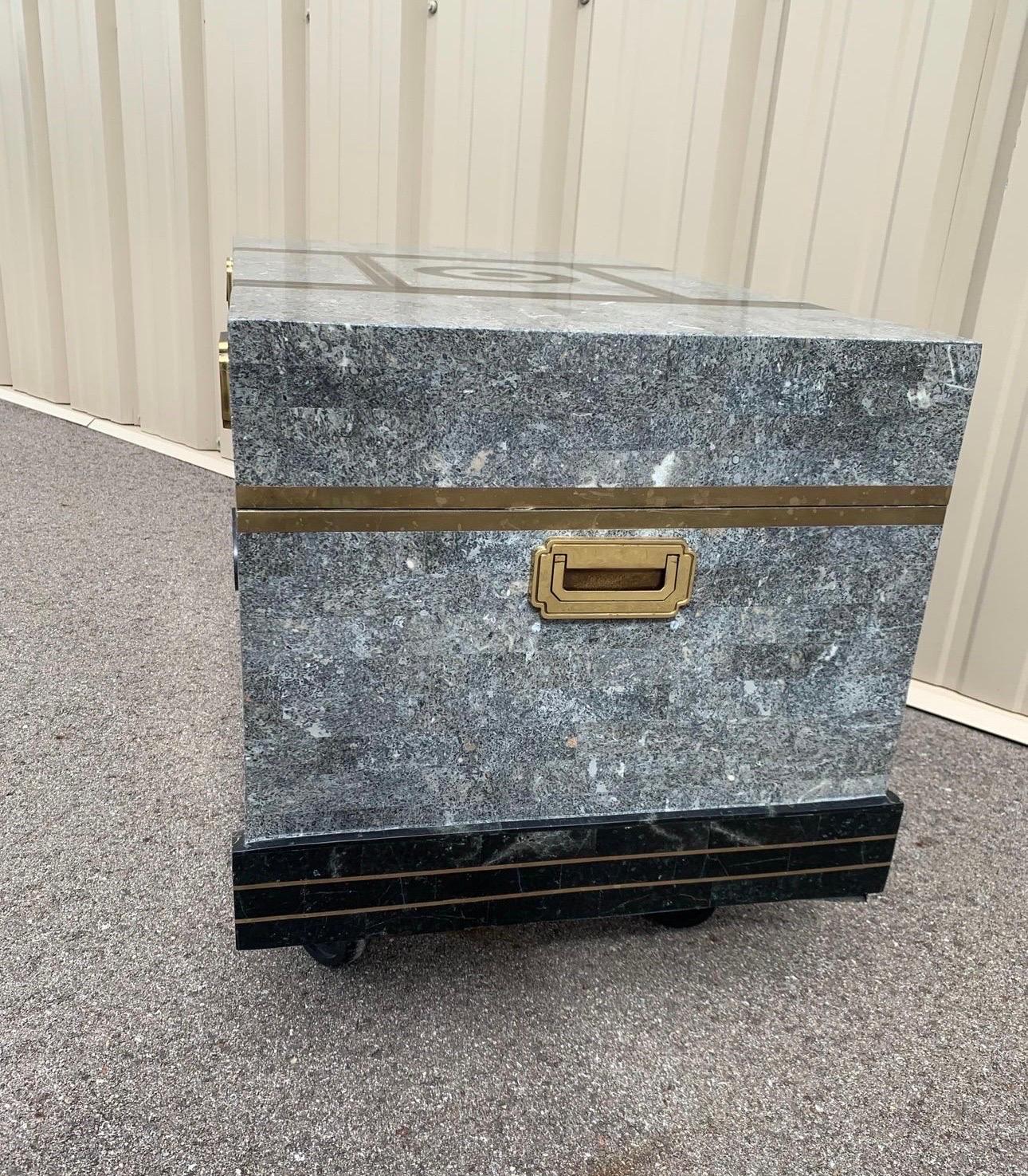 Vintage Maitland-Smith Tessellated Stone Marble With Brass Inlay Trunk For Sale 1