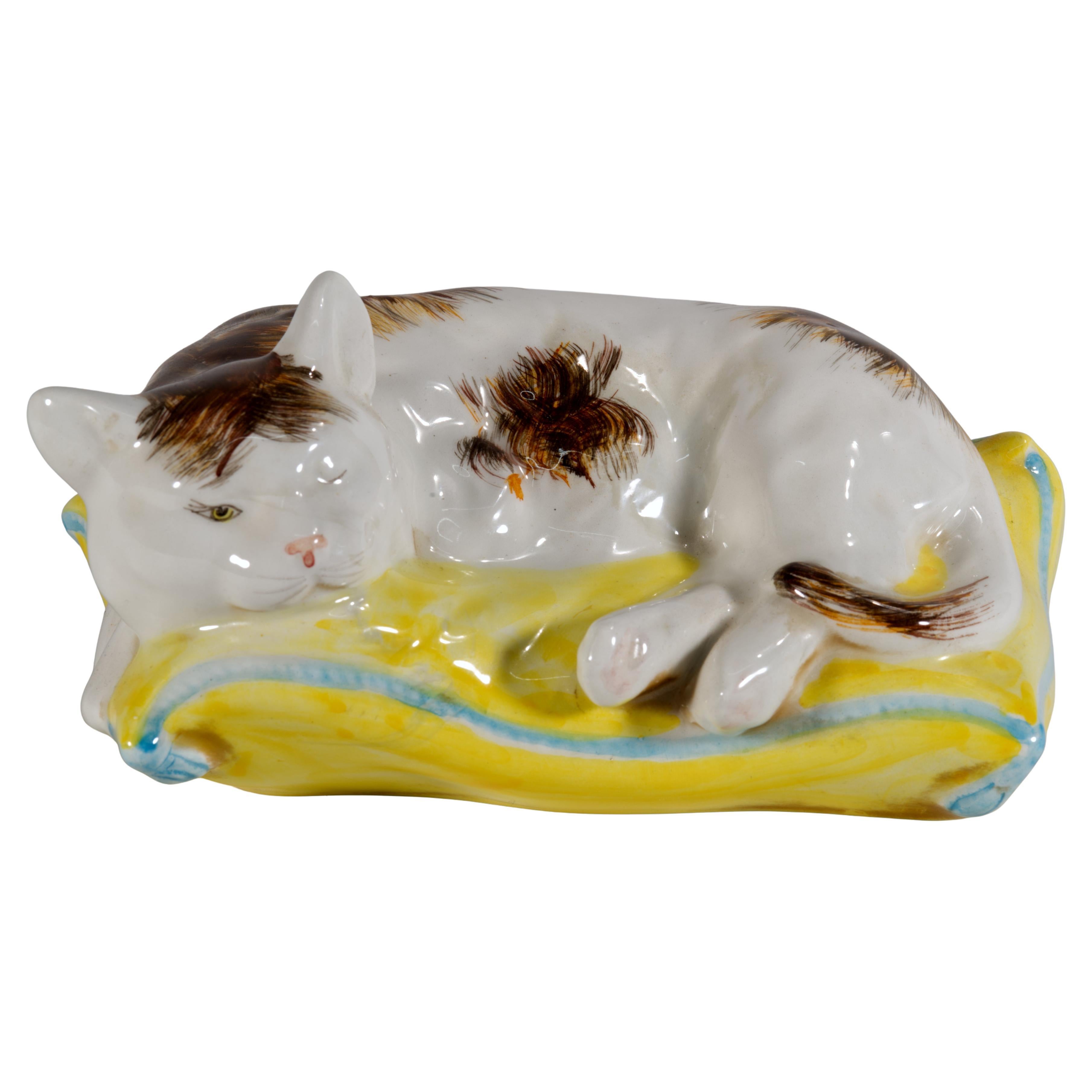 Figurina di gatto ammiccante in maiolica d'epoca, Italia anni '50-'60 in vendita