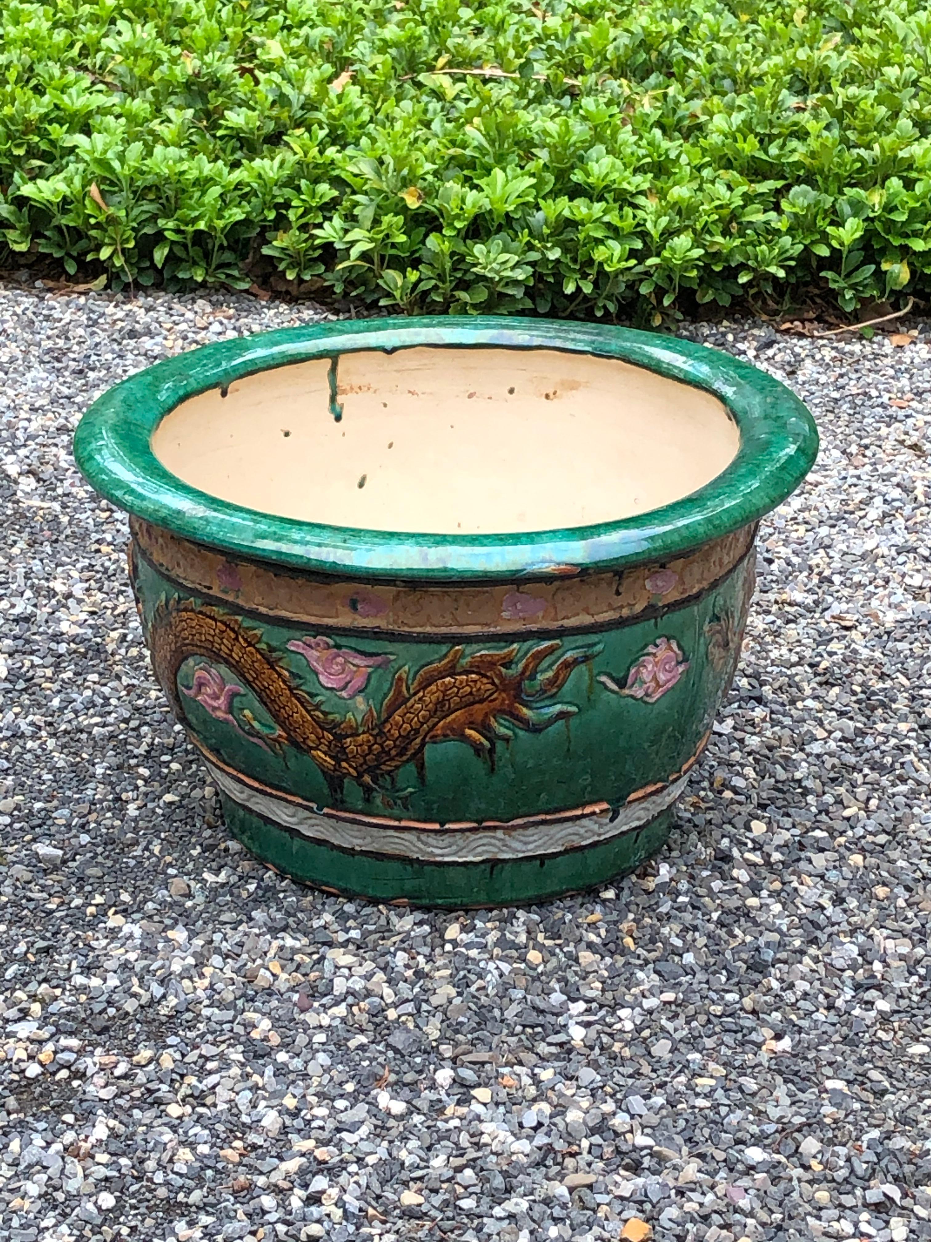 Vintage Majolica Jardinière Cachepot In Good Condition For Sale In Hopewell, NJ
