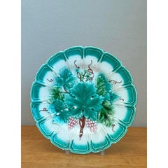 Vintage Majolica Maple Leaf Plate
