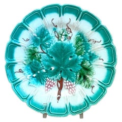 Vintage Majolica Maple Leaf Plate