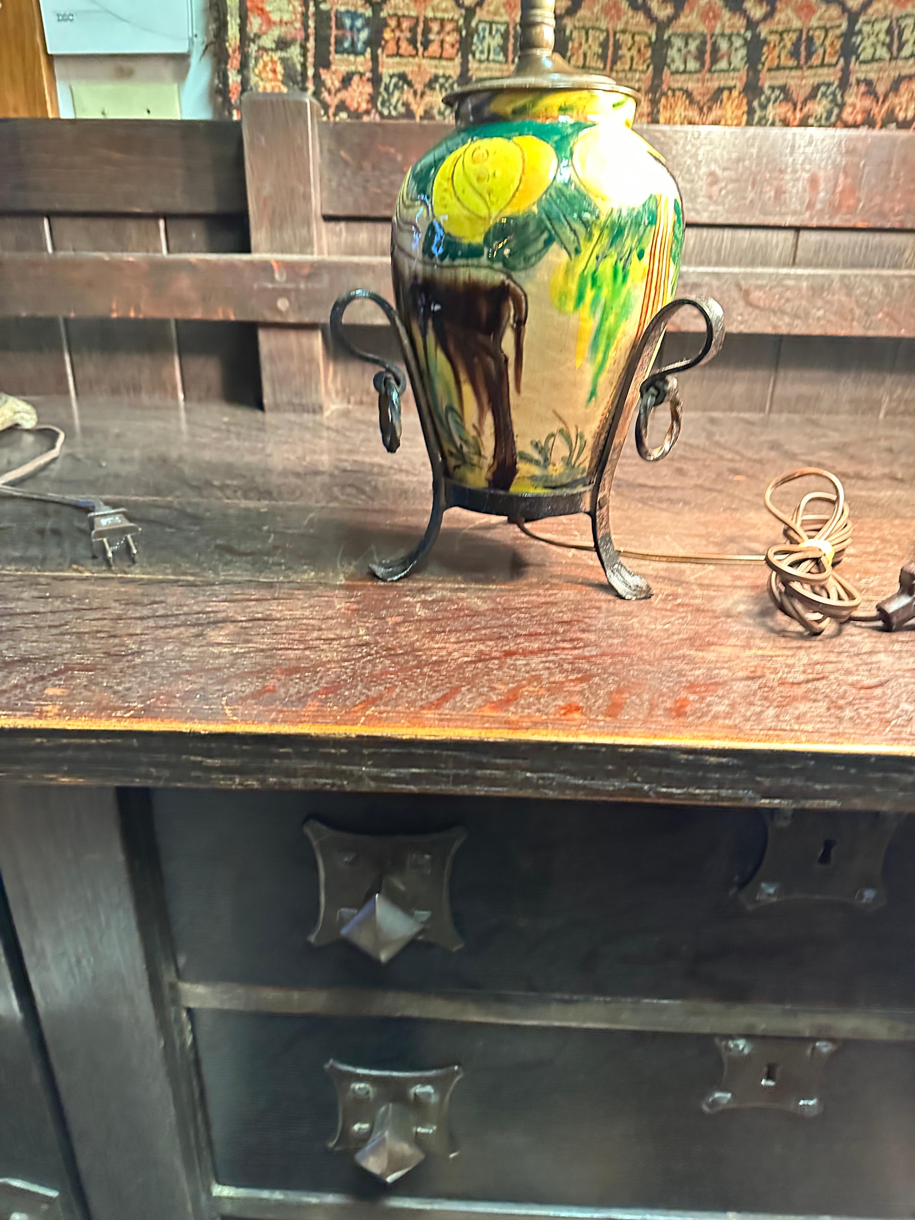 Vintage Majolica Table Lamp For Sale 1