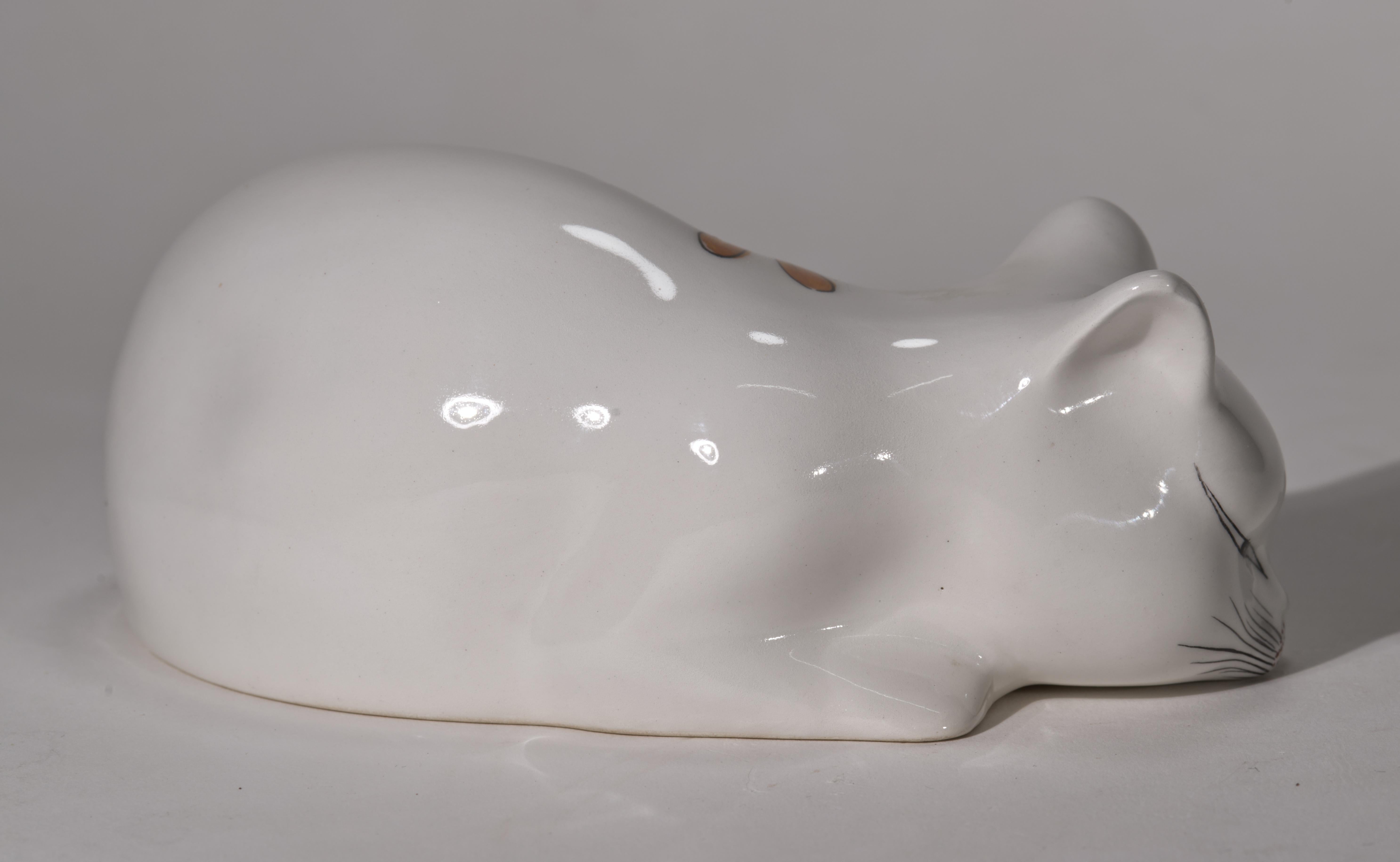 Glazed Vintage Majolica White Cat with Dragonfly Sculpture, Italy 1960s For Sale