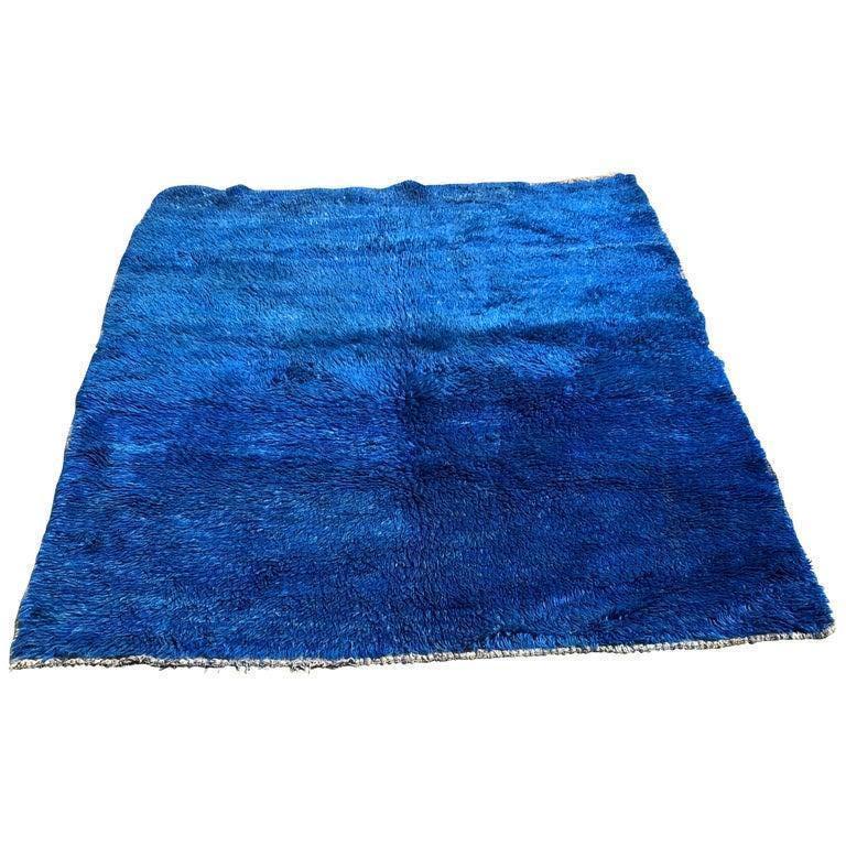 Vintage Majorelle Blue Hand Knotted Berber Rug For Sale at 1stDibs