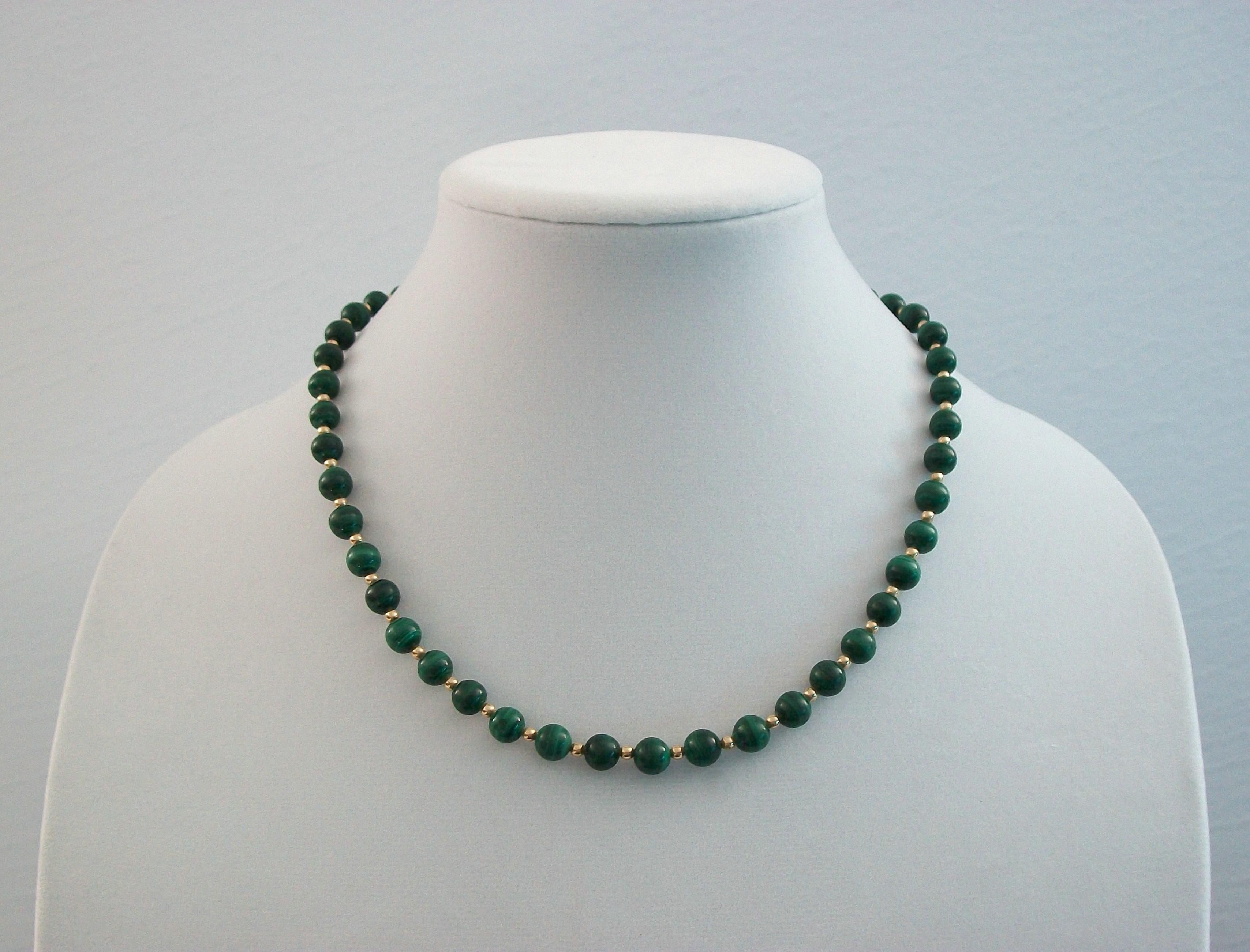 Contemporary Vintage Malachite & 14K Gold Beaded Necklace - France - Late 20th Century For Sale