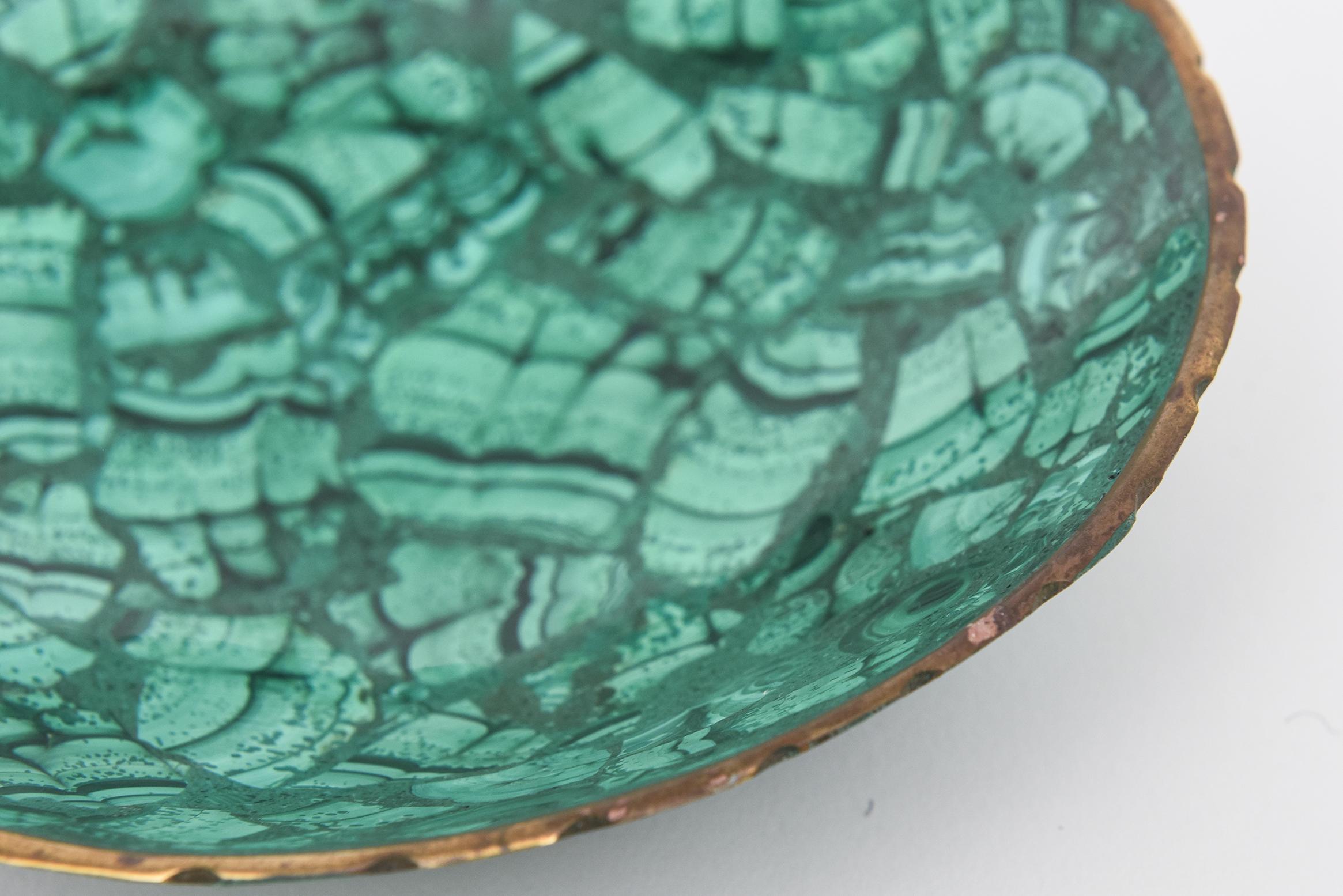 Late 20th Century Vintage Malachite Bowl With Brass Rim For Sale