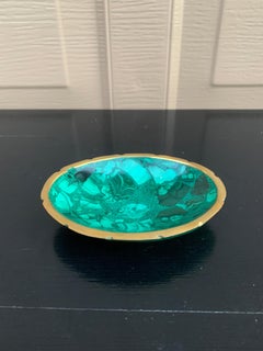 Cuenco vintage de malaquita con borde de latón