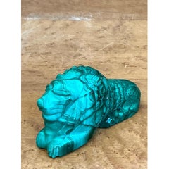 Sculpture vintage représentant un lion, sculptée dans de la malachite