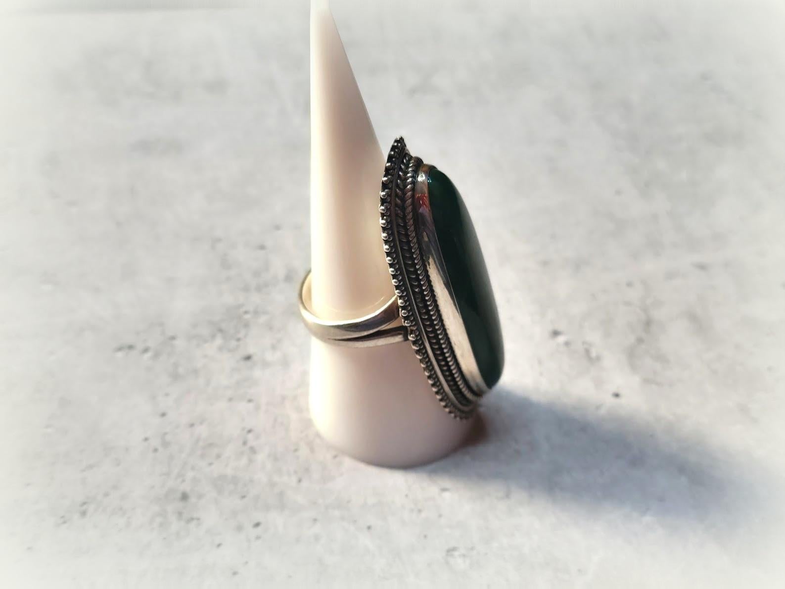Vintage Malachite Sterling Silver Ring For Sale 1