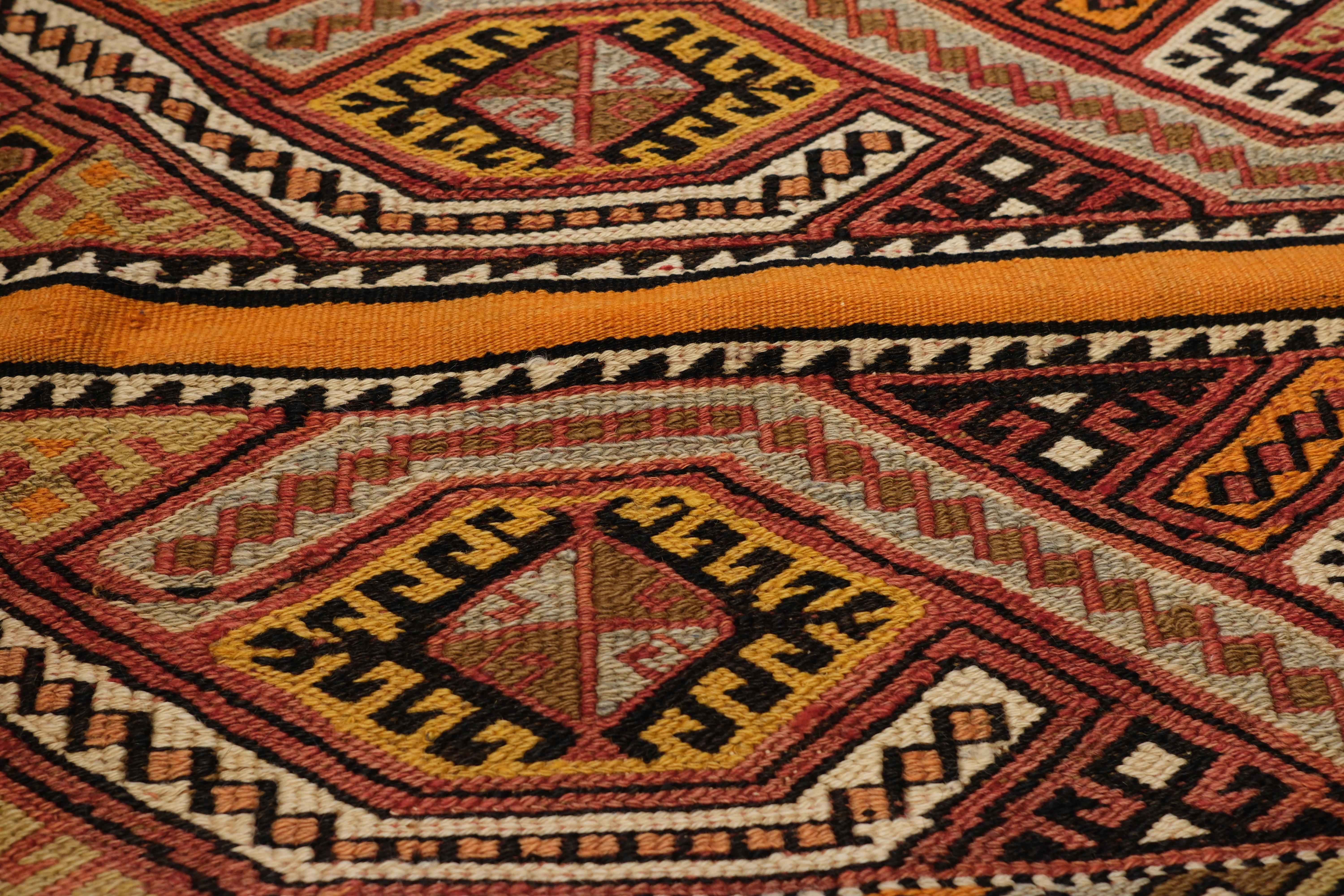 Vintage Malatya Chuval Kilim Cuval Teppich Nomadisch Anatolisch Natürlich Türkisch Teppich im Zustand „Gut“ im Angebot in Tokyo, JP