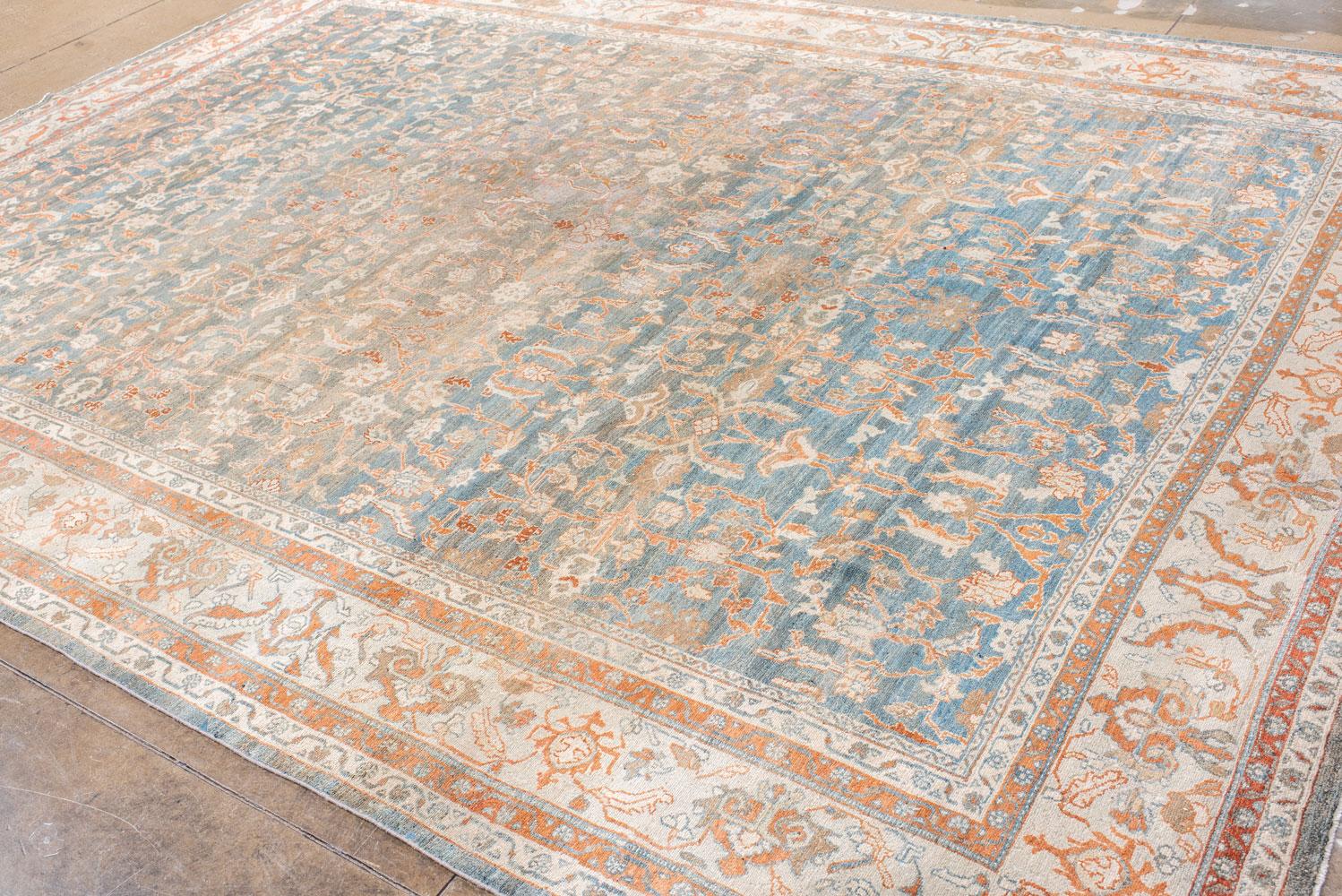 Malayer-Teppich im Vintage-Stil mit hellblauem Feld und Herati-Design (Wolle)