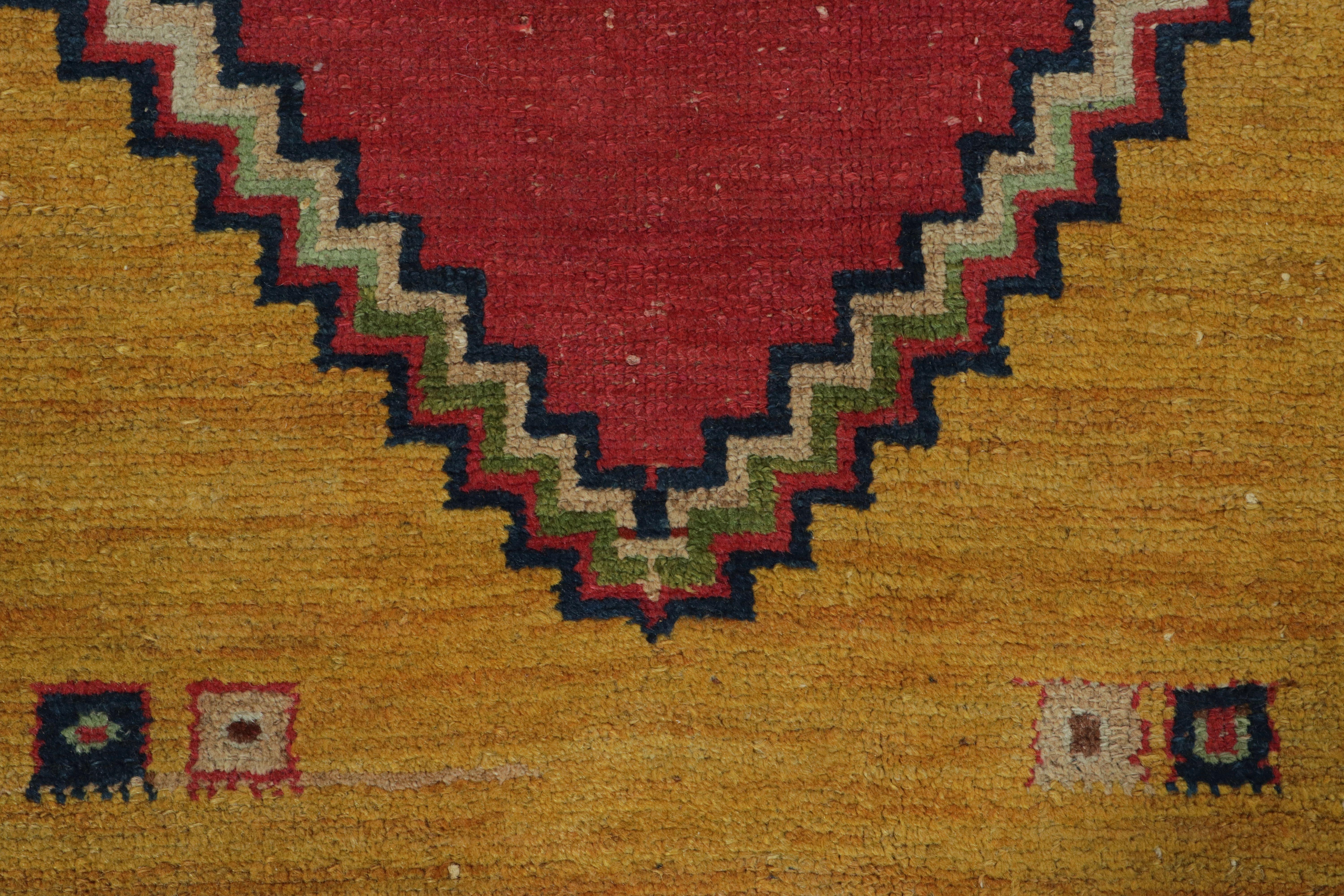 Hand-Knotted Vintage Malayer Persian Rug, Red and Gold with Floral Medallion - Rug & Kilim For Sale
