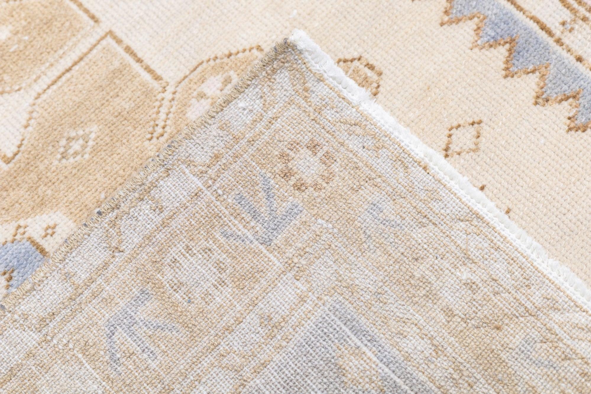 Malayer-Teppich im Vintage-Stil 3'2'' x 4'8'' im Angebot 6
