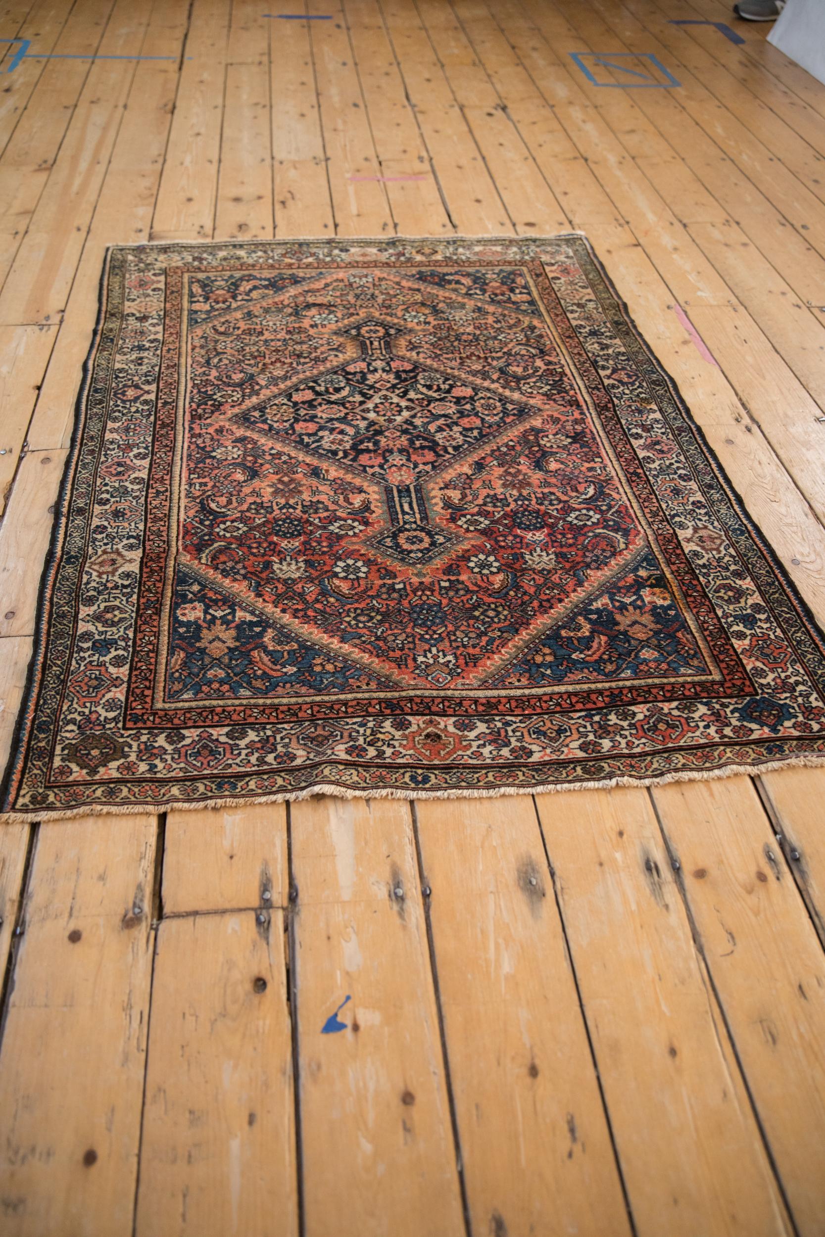 Mid-20th Century Vintage Malayer Rug For Sale