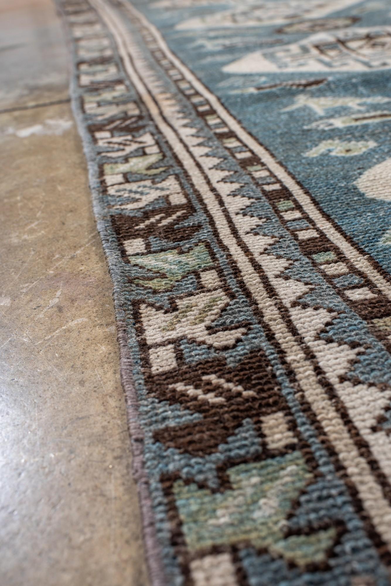Traves de Mesa Vintage Malayer Azul con Medallones Geométricos Lana en venta