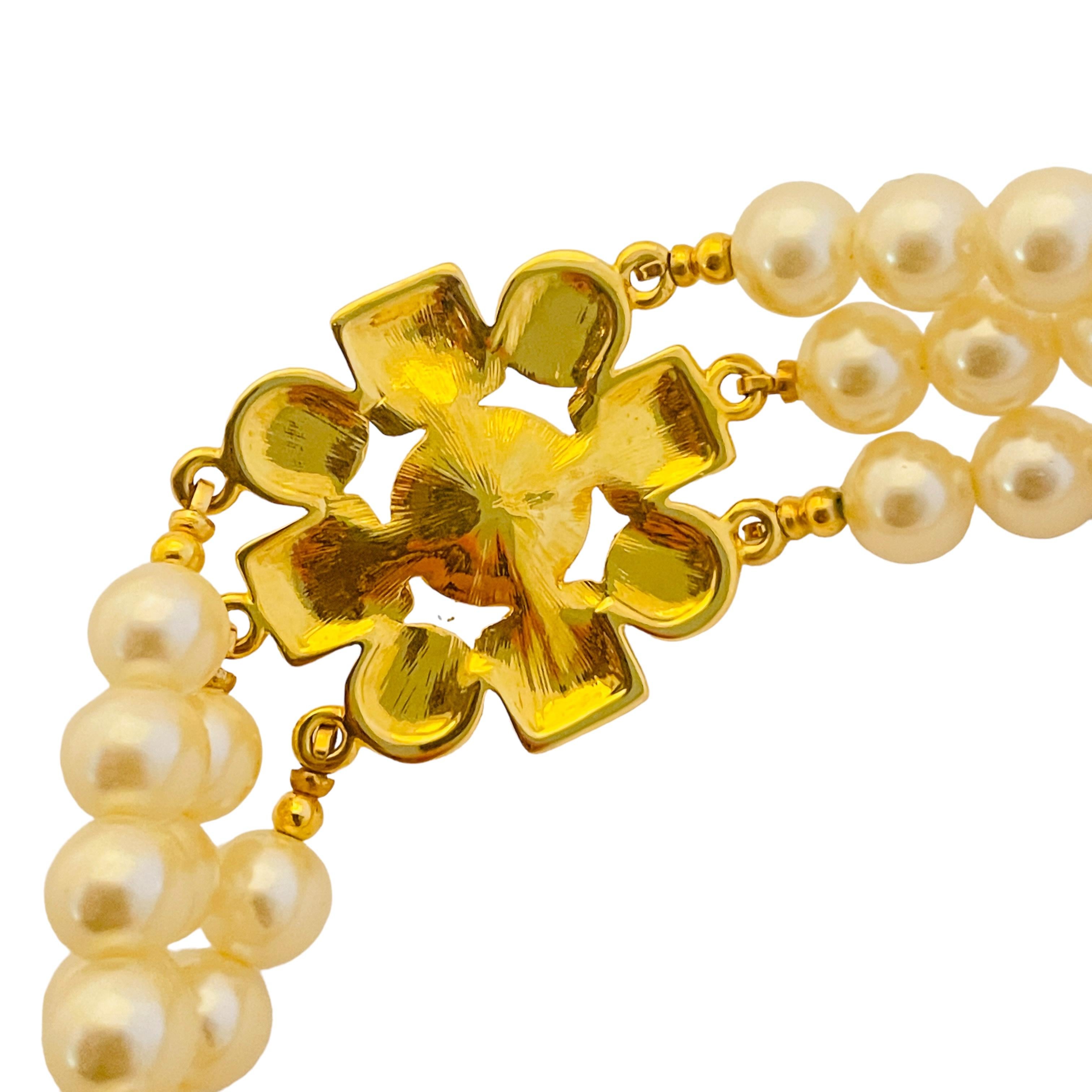 Women's Vintage maltese cross pearls gold choker designer runway necklace For Sale