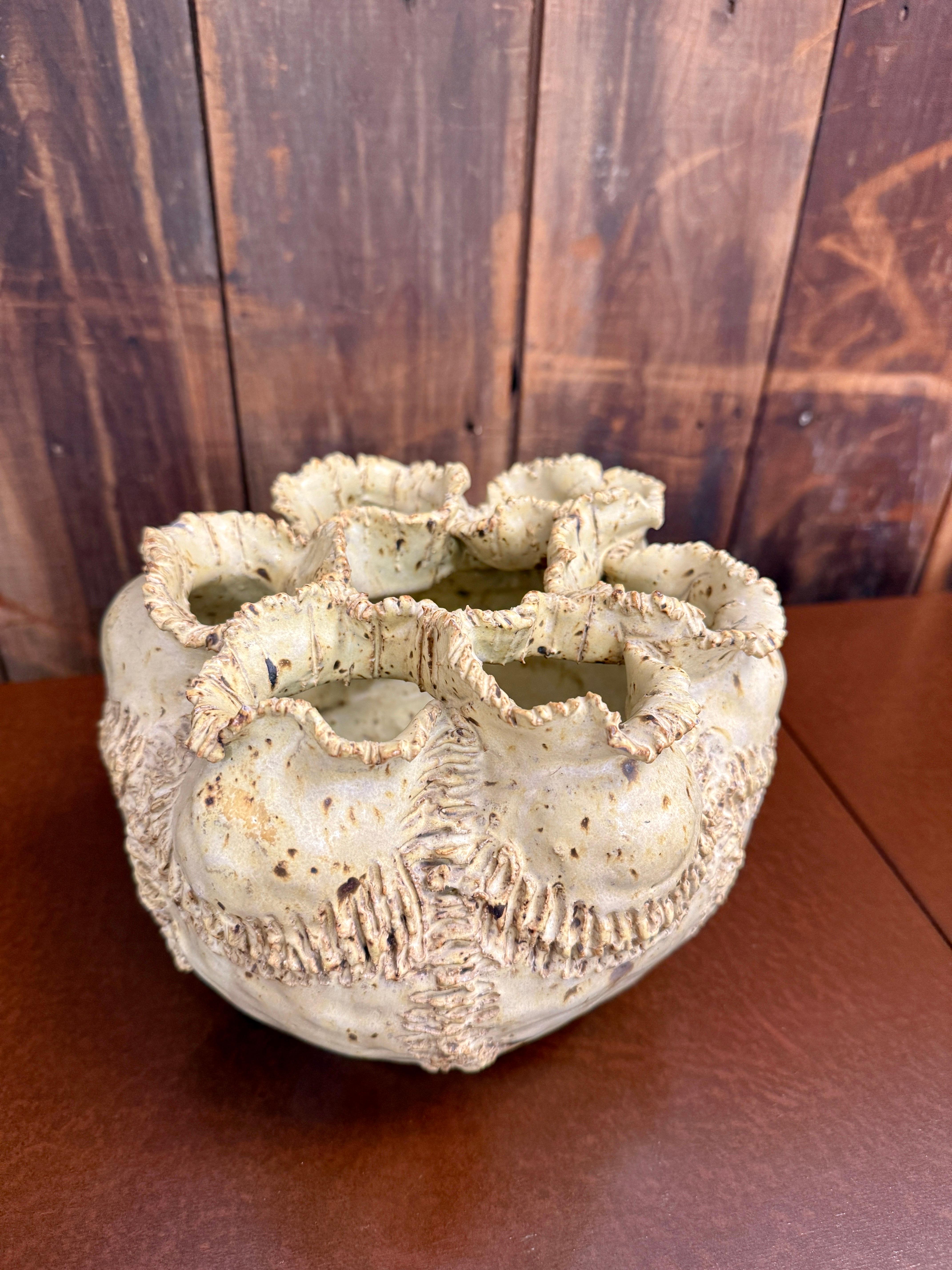 Vase maltais vintage en faïence fabriqué à la main en vente 1