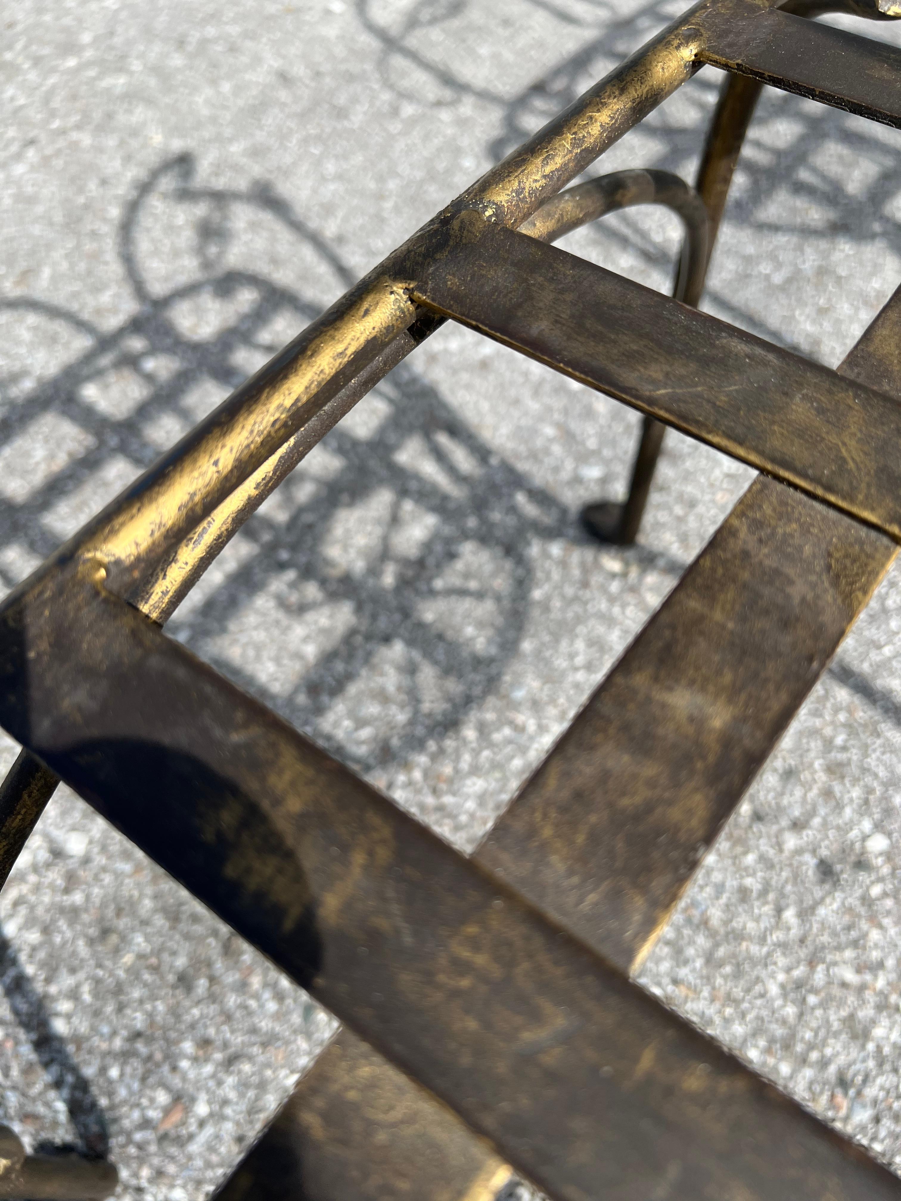 Vintage Mann und Frau Pop Art Stühle Heavy Iron Bronze Finish 1980's Skurrile im Angebot 8