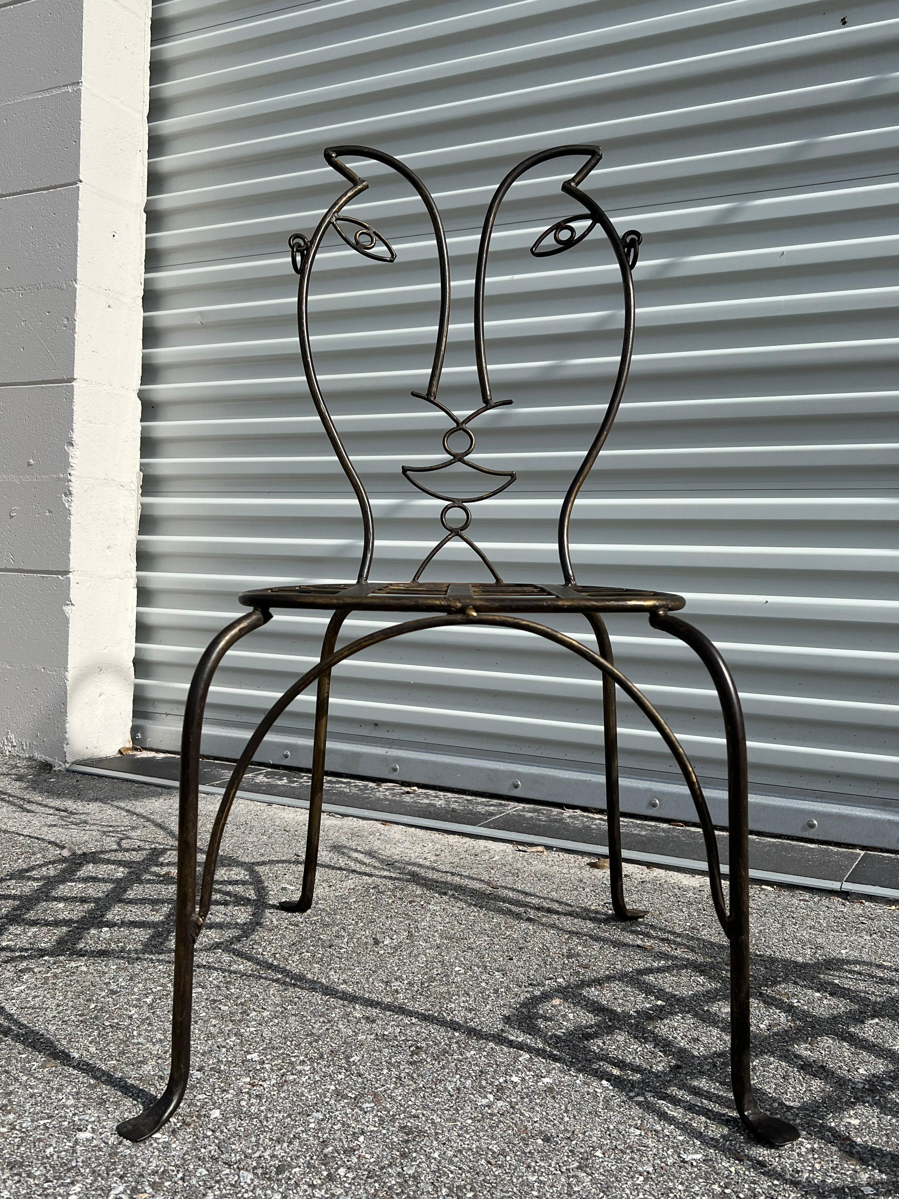 Vintage Mann und Frau Pop Art Stühle Heavy Iron Bronze Finish 1980's Skurrile (Schmiedeeisen) im Angebot
