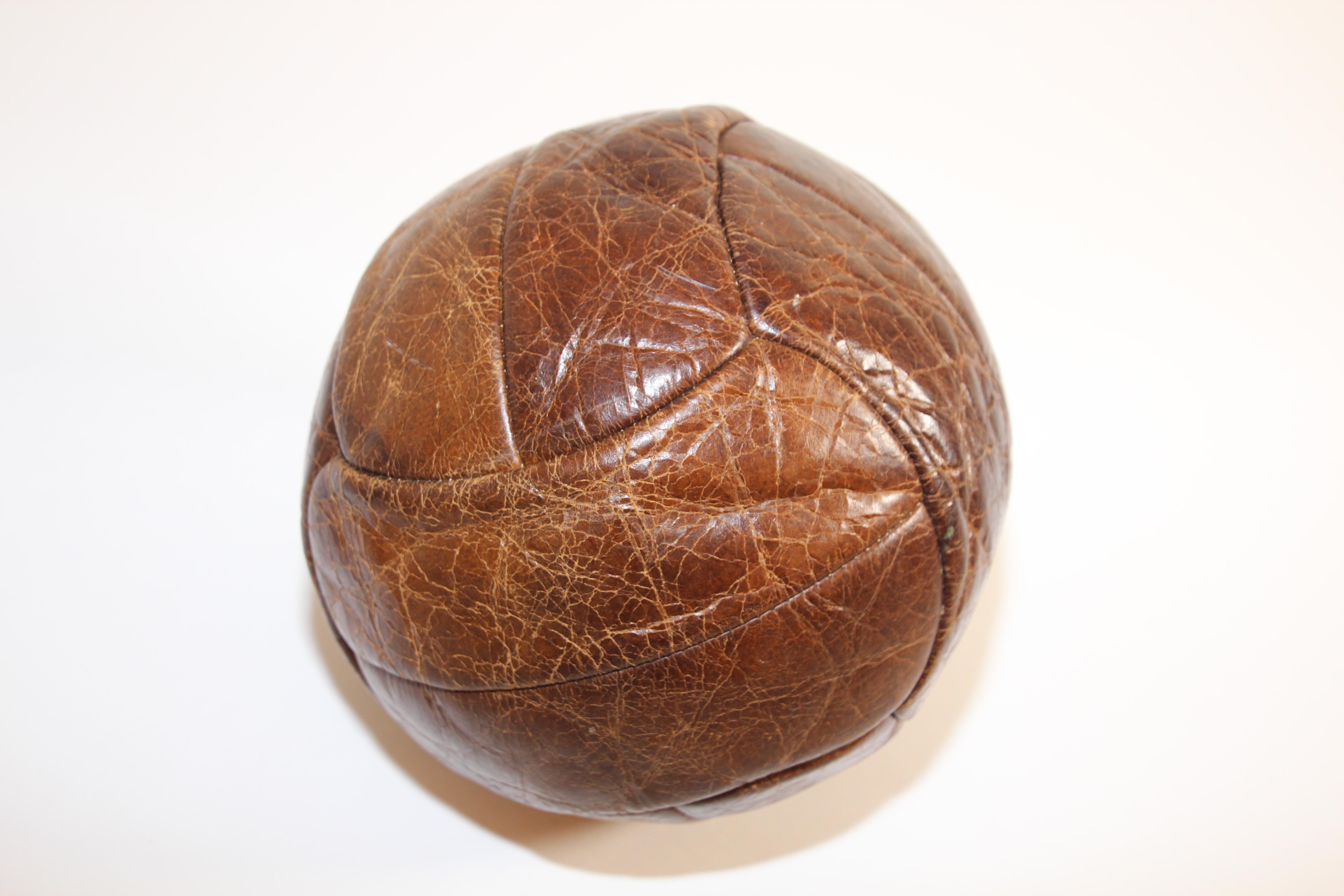 Vintage Manchester United Football Collector Leather Ball, 1966 In Good Condition In North Hollywood, CA