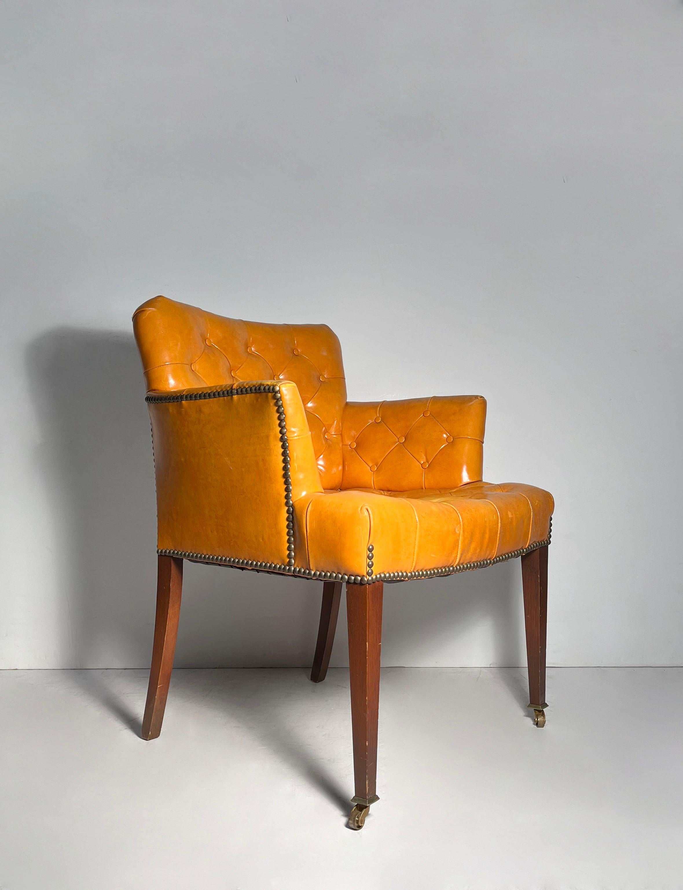Americano Poltrona d'epoca in pelle di mango / modo di Parzinger / Dunbar in vendita