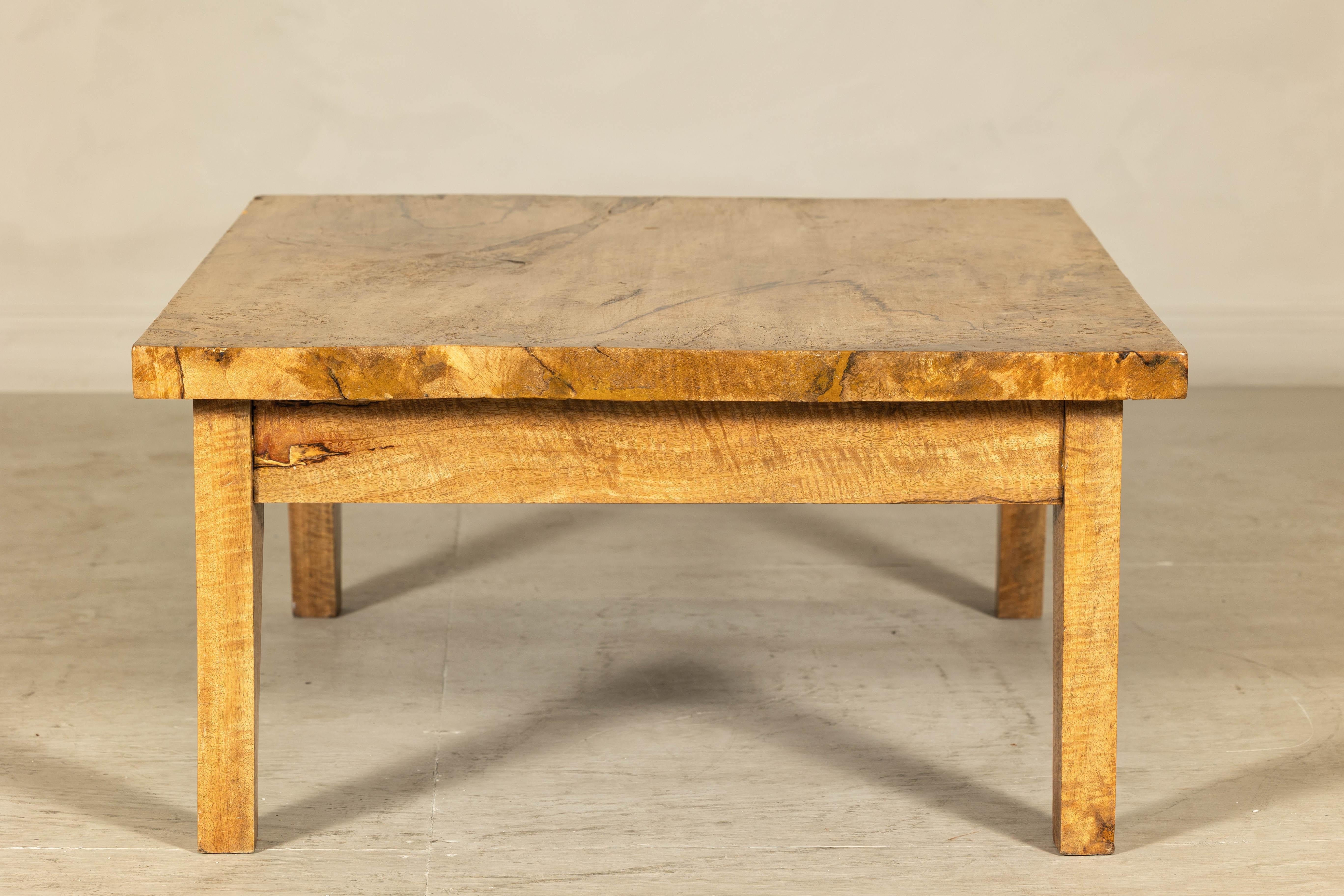 Table basse vintage Mango avec tiroir et pieds fuselés en vente 8