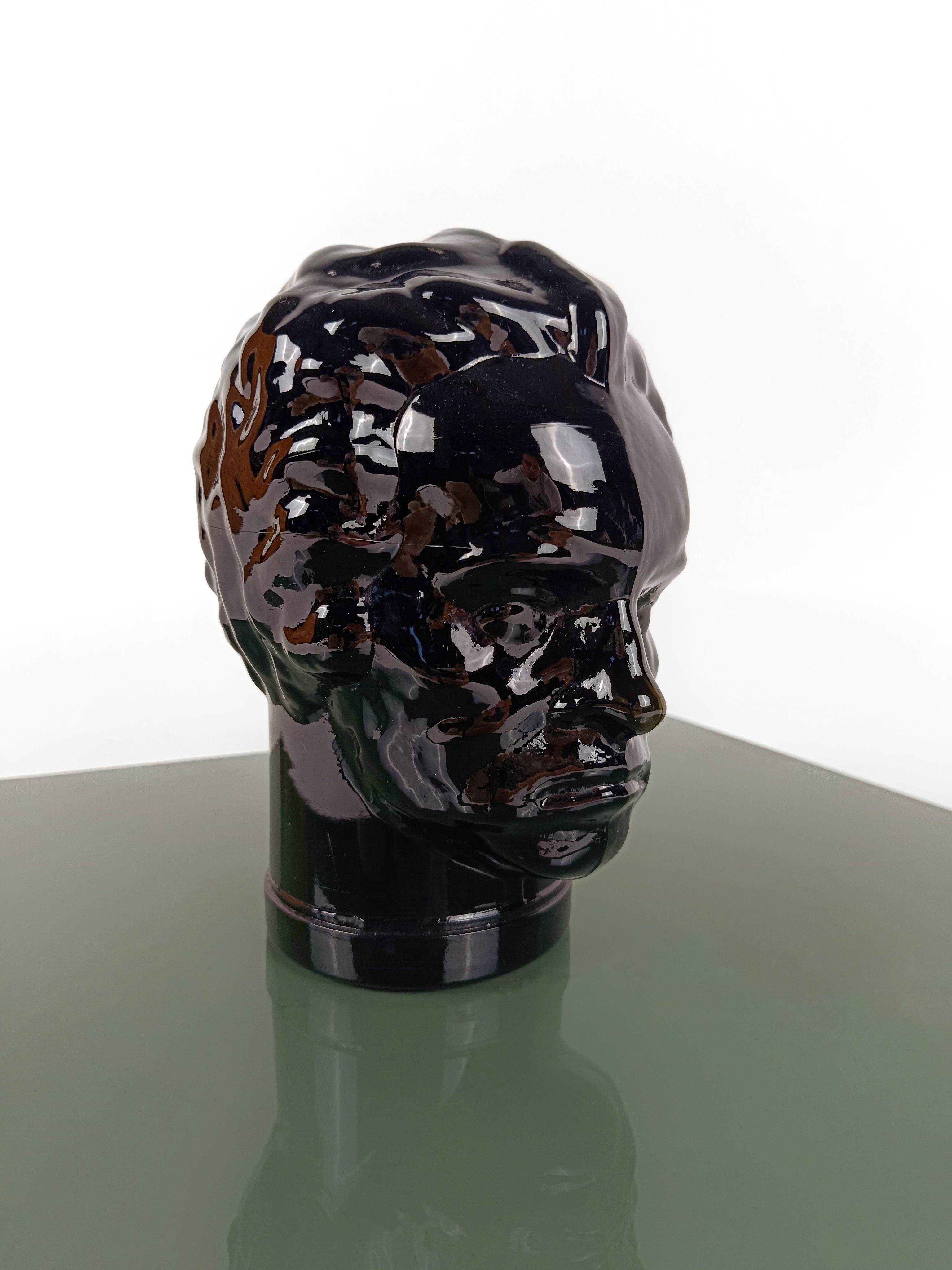 Vintage Mannequin Hats, Black Opaline Glass Men's Head, 1960s  In Good Condition In Roma, IT